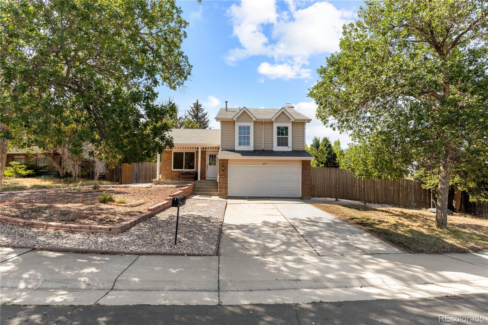aurora&nbsp; House Search Picture