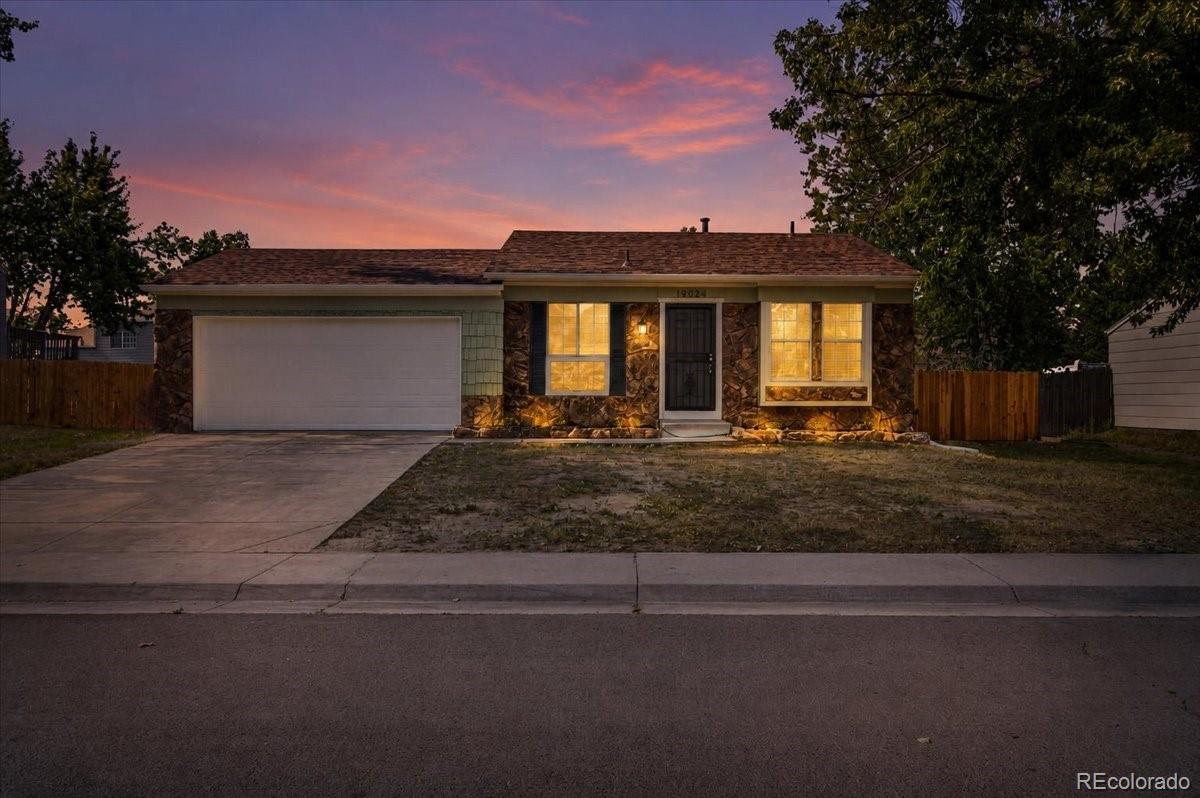Aurora Cascades Aurora Home | MLS #: 565619819024 E 22nd Drive, Aurora Beds: 2 Baths: 1 Price: $384,900