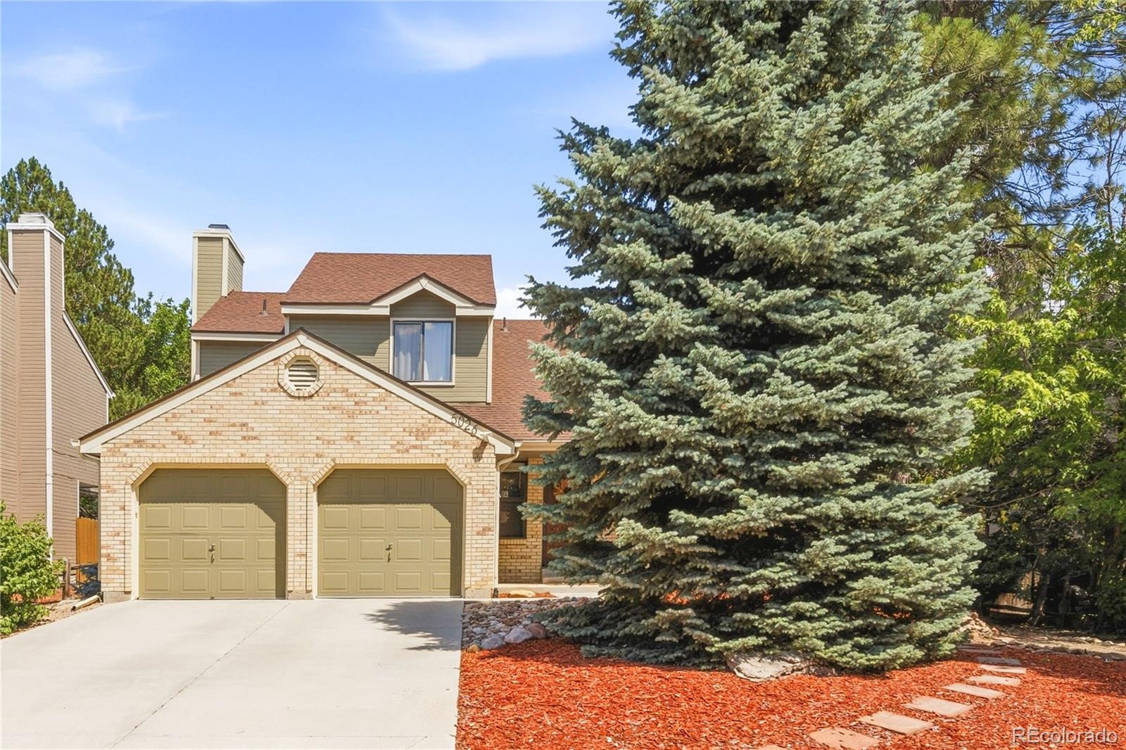 Woodgate Aurora Home | MLS #: 42636175026 S Evanston Street, Aurora Beds: 3 Baths: 3 Price: $589,900