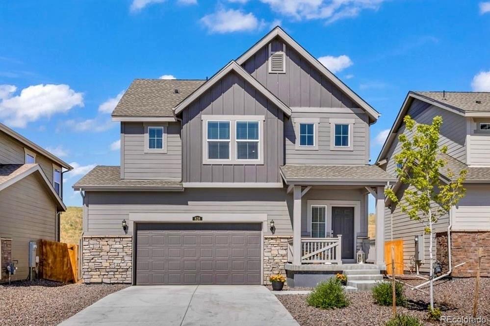  Elizabeth Home | MLS #: 3169196828  Yankee Boy Loop, Elizabeth Beds: 3 Baths: 3 Price: $485,000