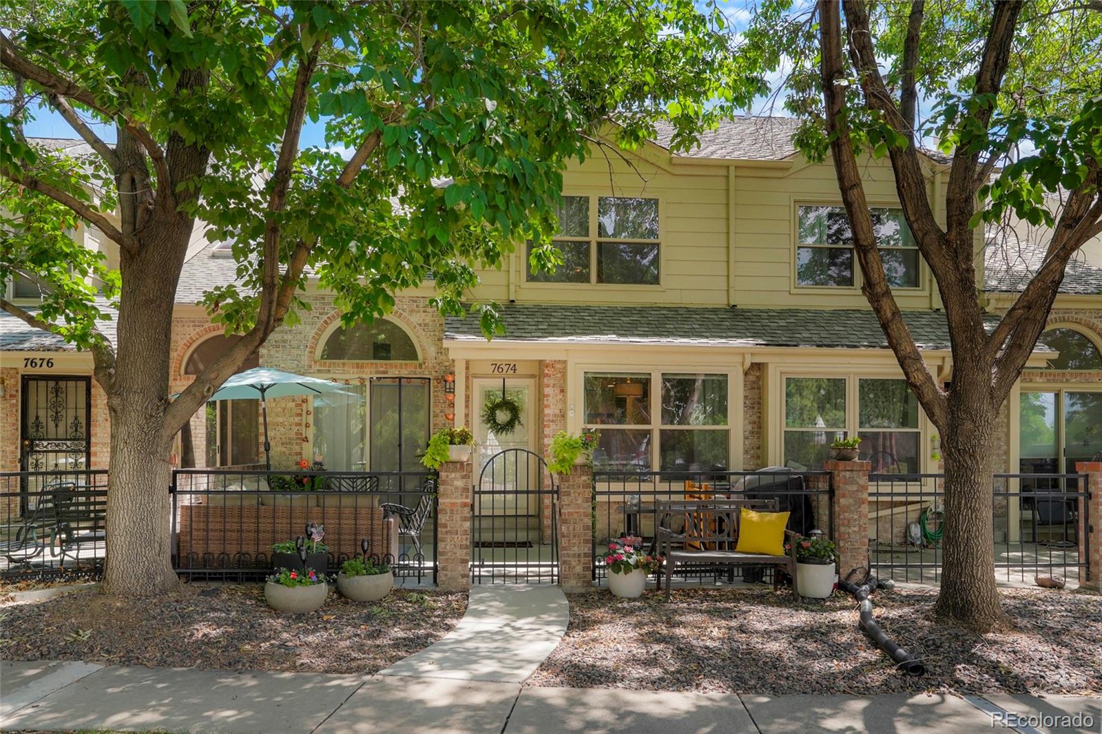  Littleton Condo / Townhome | MLS #: 42175377674 S Cove Circle , Littleton Beds: 3 Baths: 4 Price: $539,000