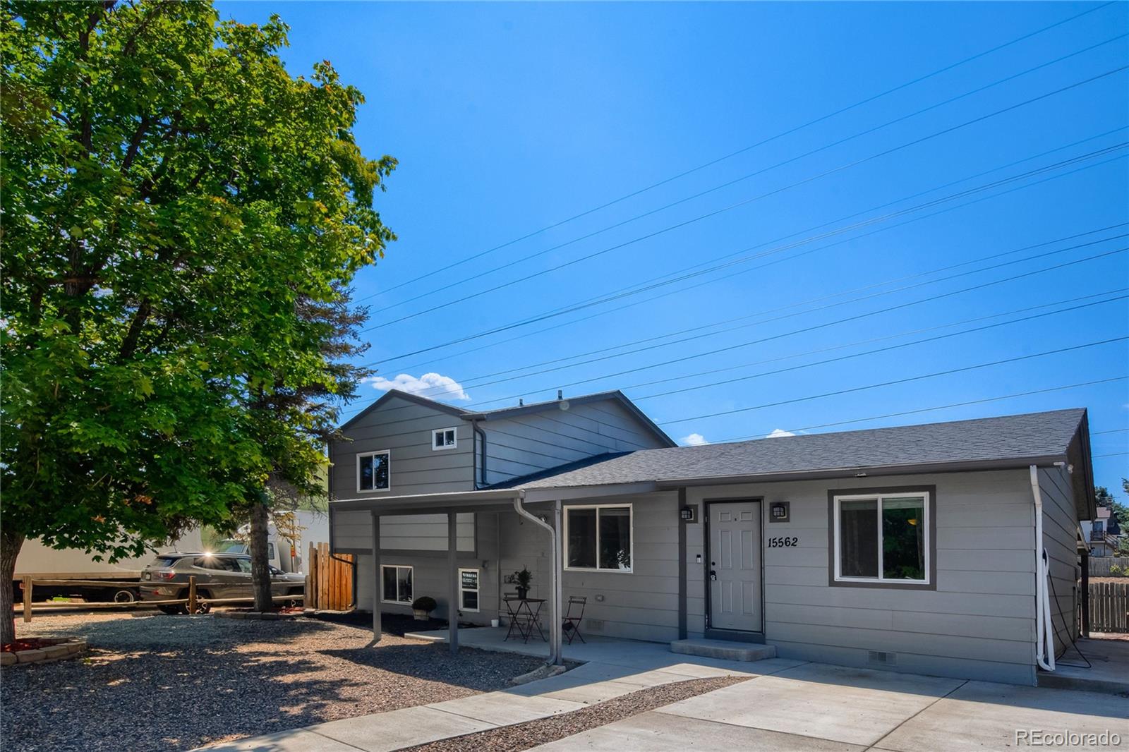 Stone Ridge Park Aurora Home | MLS #: 576604015562 E Bails Drive, Aurora Beds: 3 Baths: 2 Price: $429,000