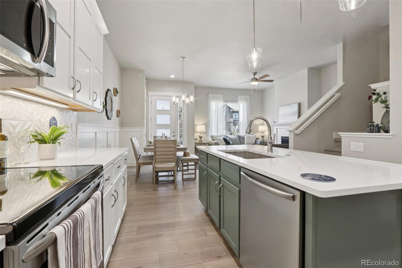 176  High Point Drive, longmont&nbsp; House Search MLS Picture