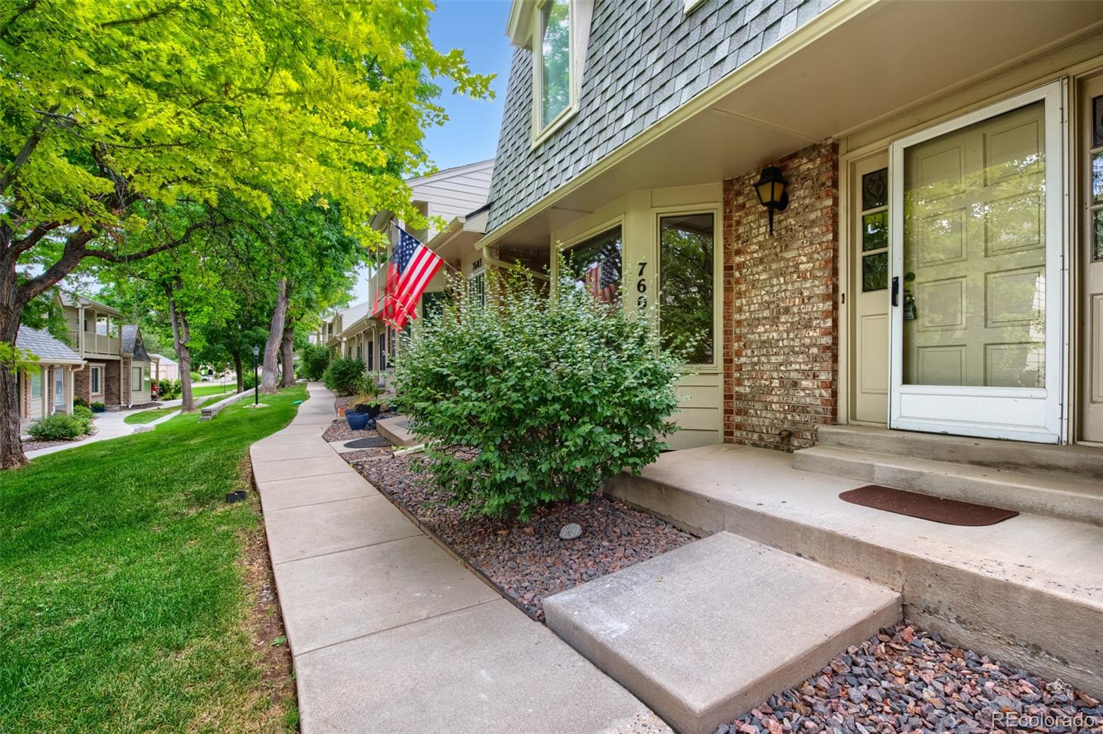 7605  Cove Circle, centennial&nbsp; House Search MLS Picture