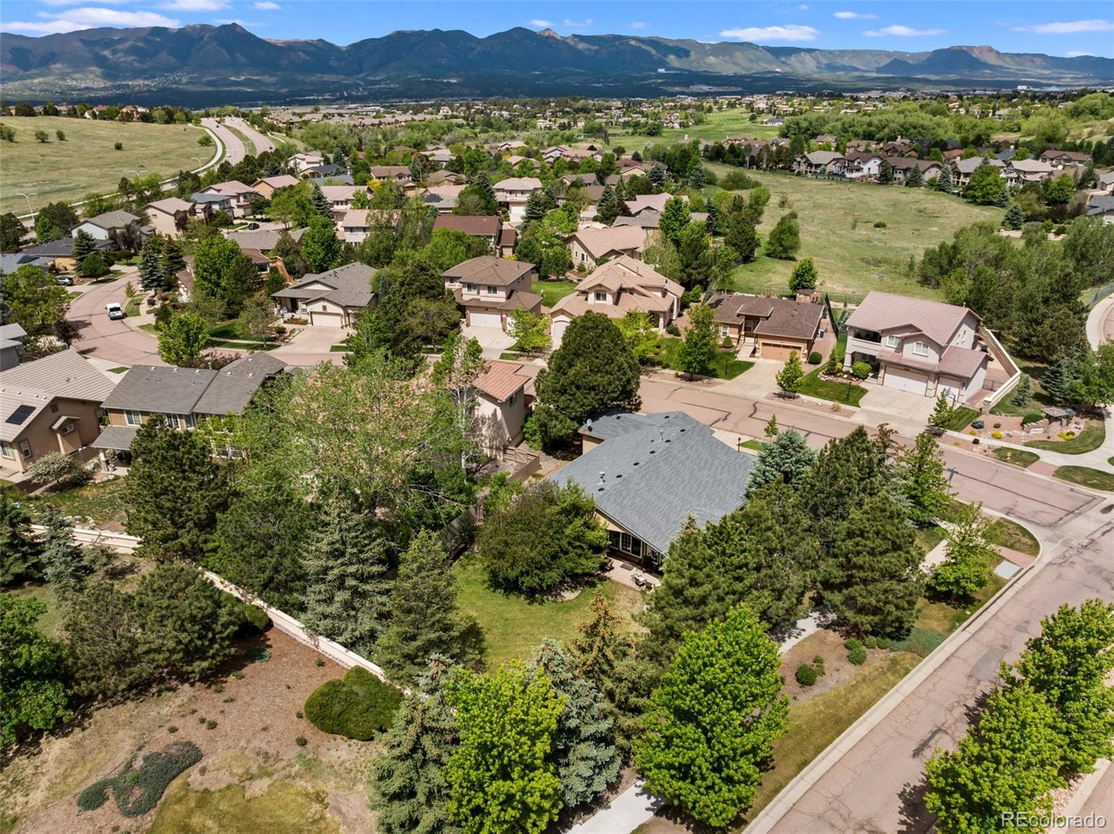 3385  Hollycrest Drive, colorado springs&nbsp; House Search MLS Picture