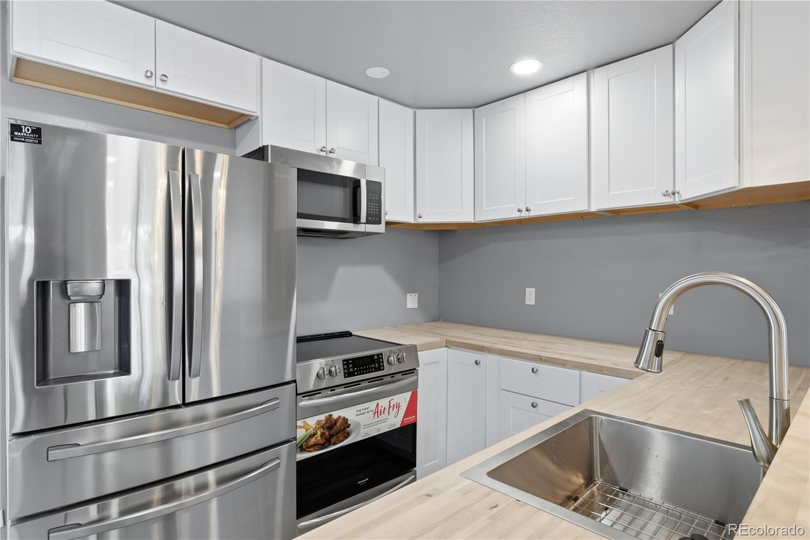 9465  Damon Drive, denver&nbsp; House Search MLS Picture