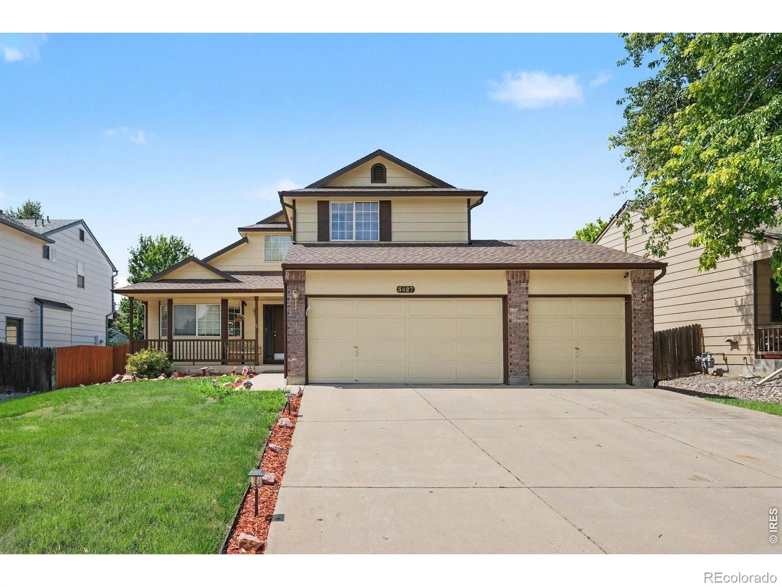  Frederick Home | MLS #: 45678910650885427  Bobcat Street, Frederick Beds: 3 Baths: 3 Price: $530,000