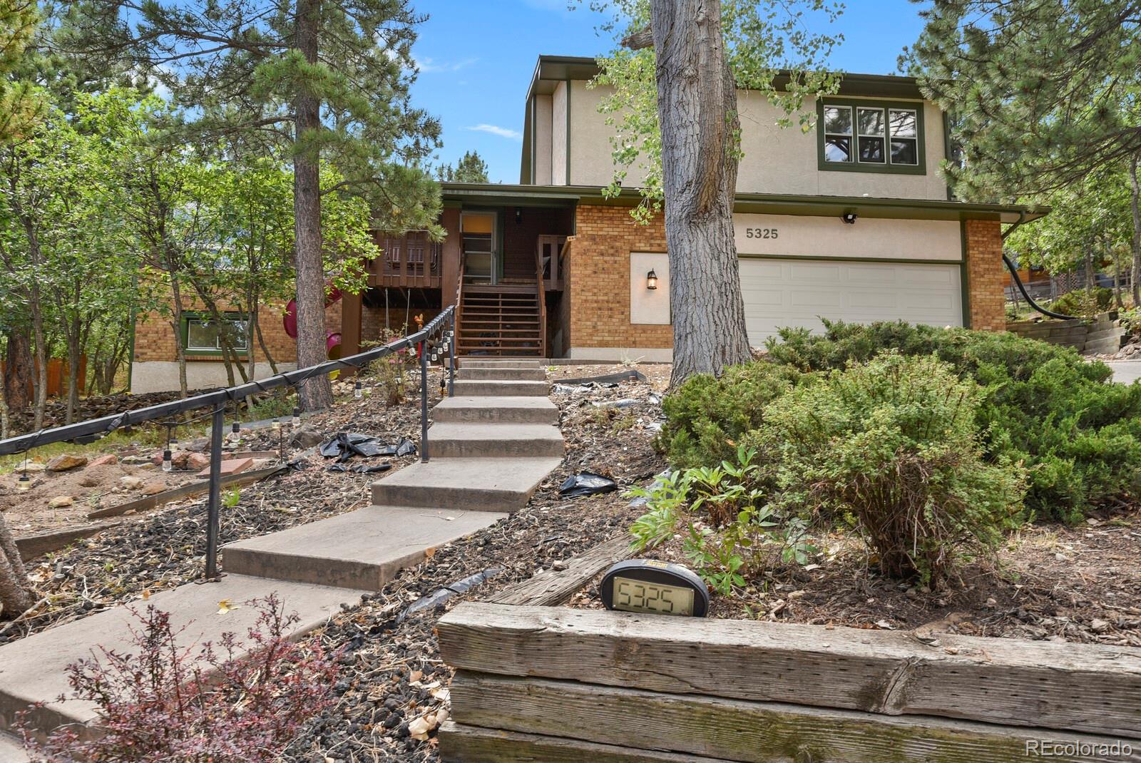 5325  Autumn Hills Court, colorado springs&nbsp; House Search MLS Picture