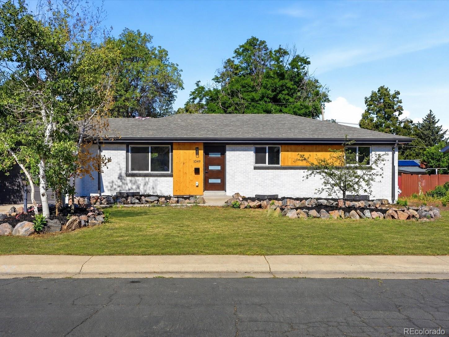 aurora&nbsp; House Search Picture