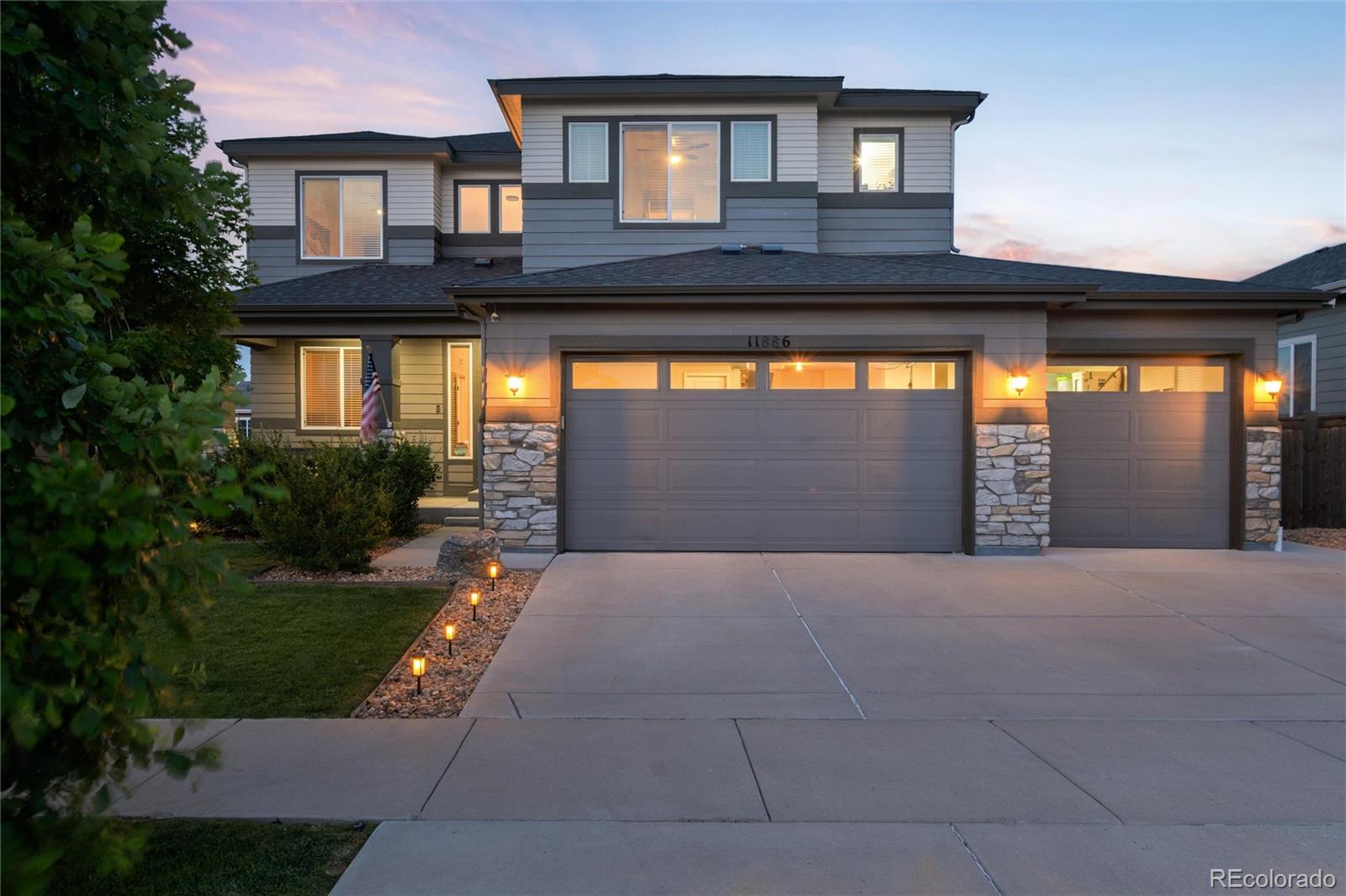 Horseshoe Ridge Parker Home | MLS #: 904276911886  Chipper Lane, Parker Beds: 3 Baths: 4 Price: $779,900