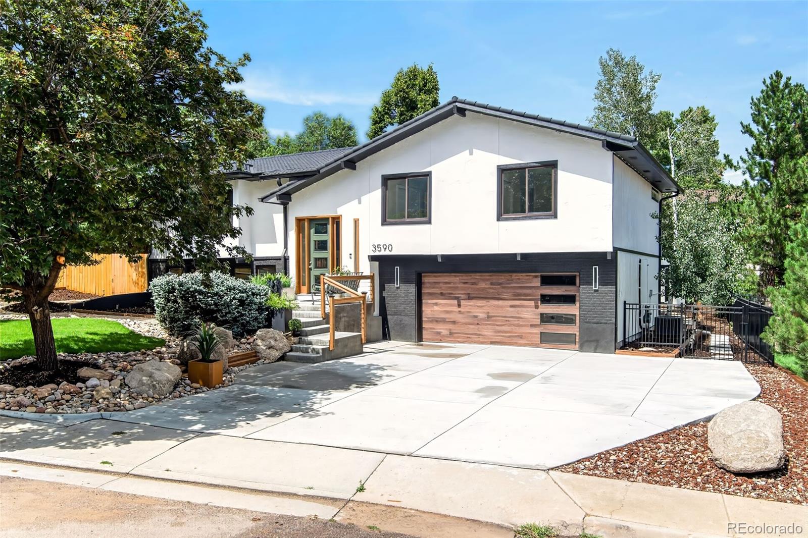 colorado springs MLS:  Beds:  Baths:  Price: 