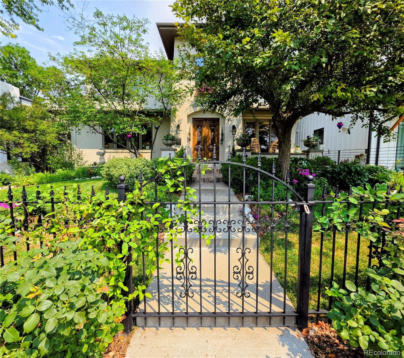 2660 S Steele Street, denver&nbsp; House Search MLS Picture
