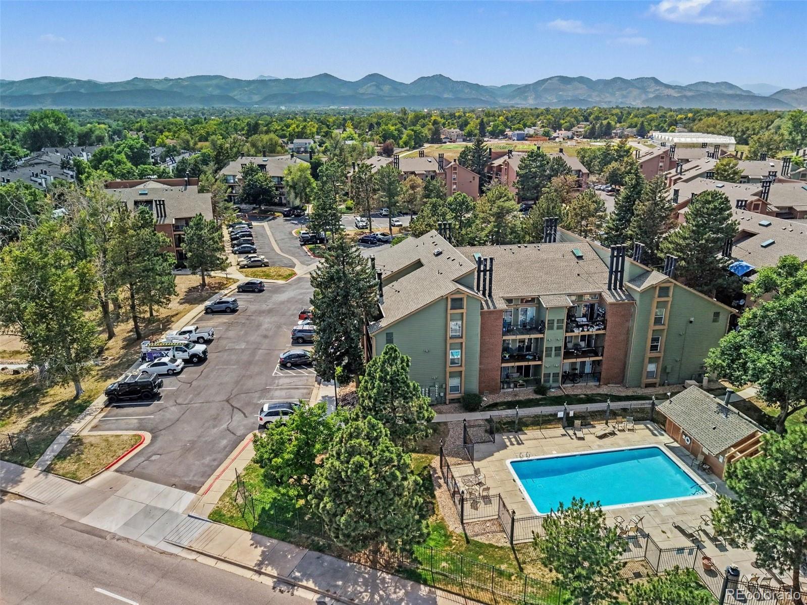  Littleton Condo / Townhome | MLS #: 80356244899 S Dudley Street 4K, Littleton Beds: 2 Baths: 1 Price: $245,000