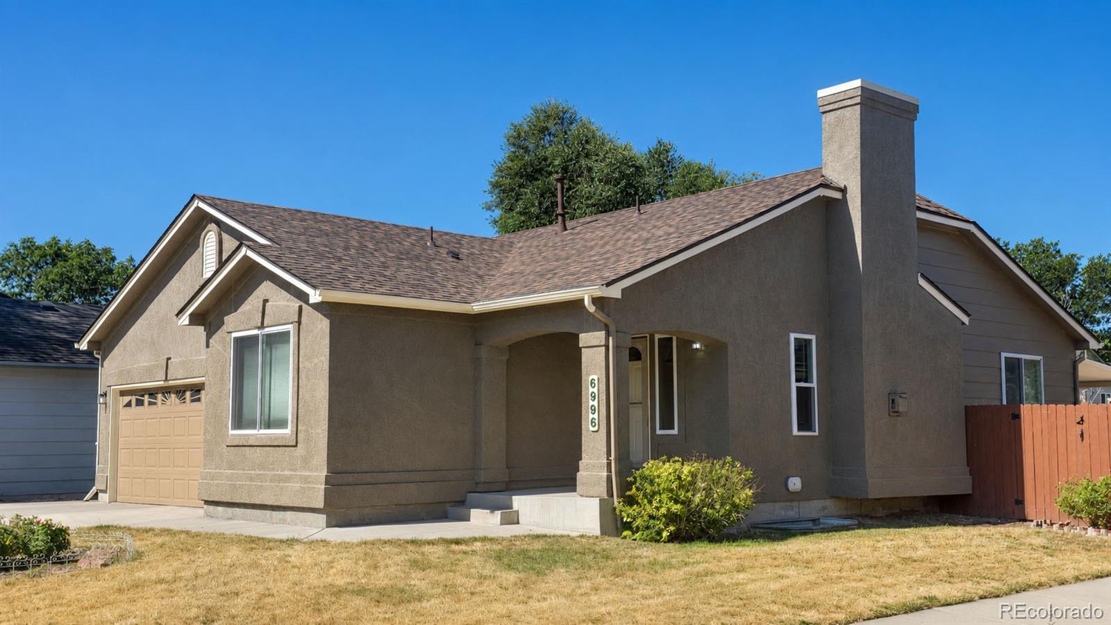  Fountain Home | MLS #: 33416336996  Reunion Circle, Fountain Beds: 3 Baths: 2 Price: $414,900