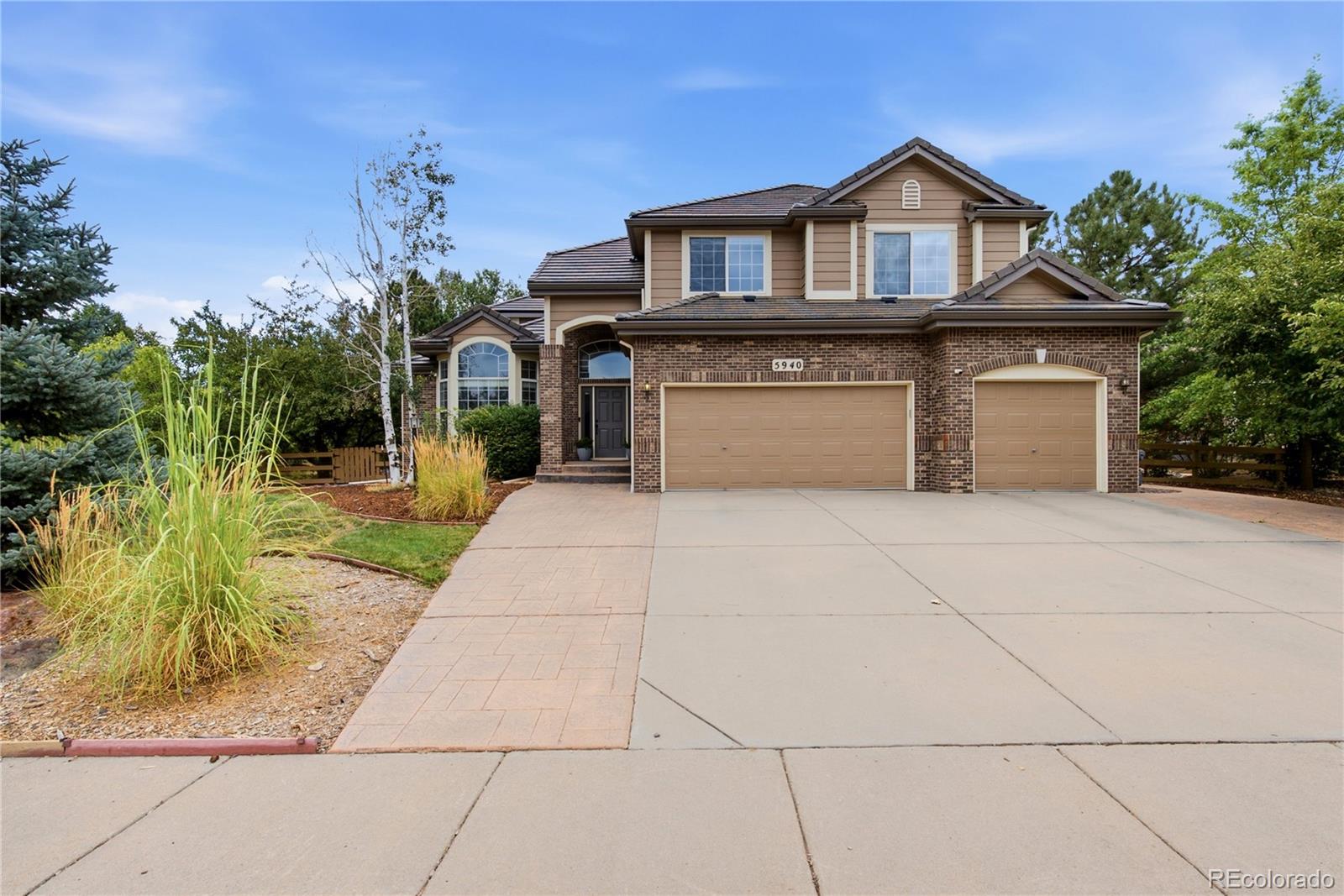 aurora&nbsp; House Search Picture