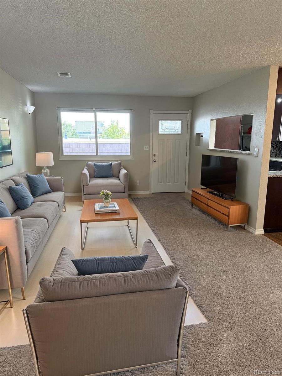  Denver Condo / Townhome | MLS #: 75326439978  Appletree Place , Denver Beds: 2 Baths: 1 Price: $249,900
