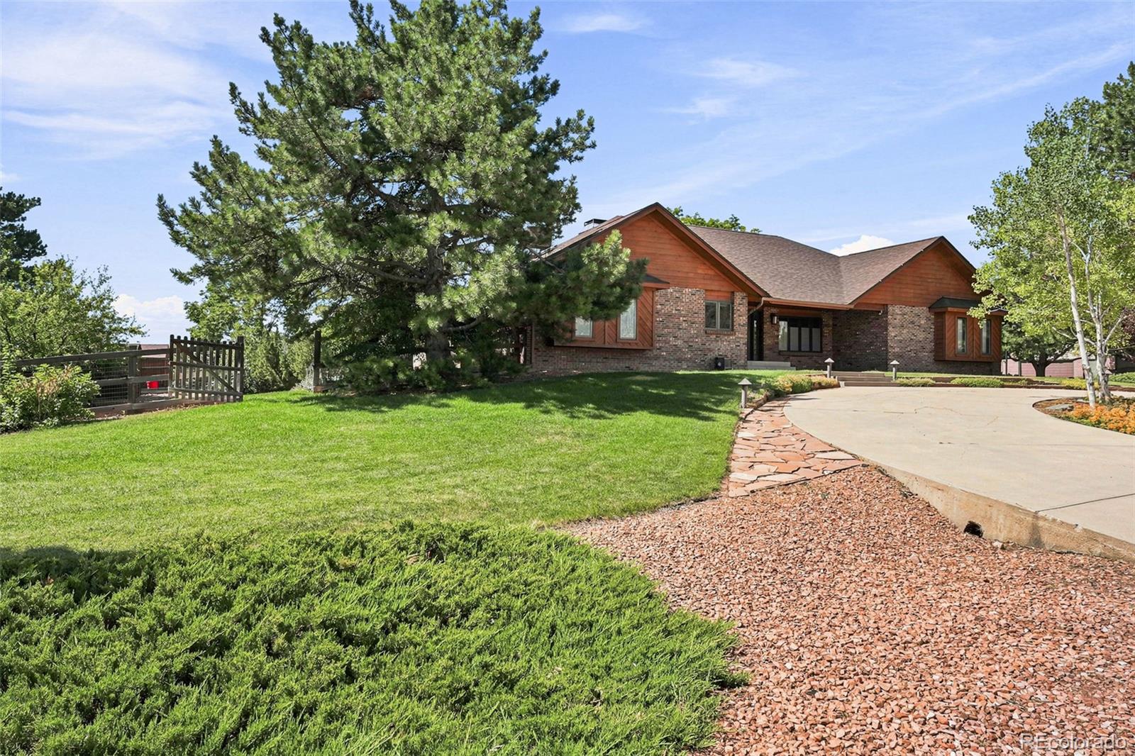 5252 S Xenophon Court, littleton&nbsp; House Search MLS Picture