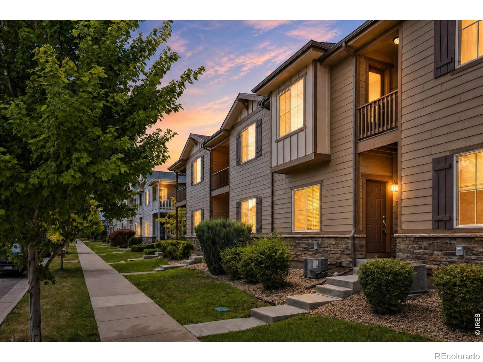  Longmont Home | MLS #: 45678910651971211  Bistre Street, Longmont Beds: 2 Baths: 3 Price: $370,000