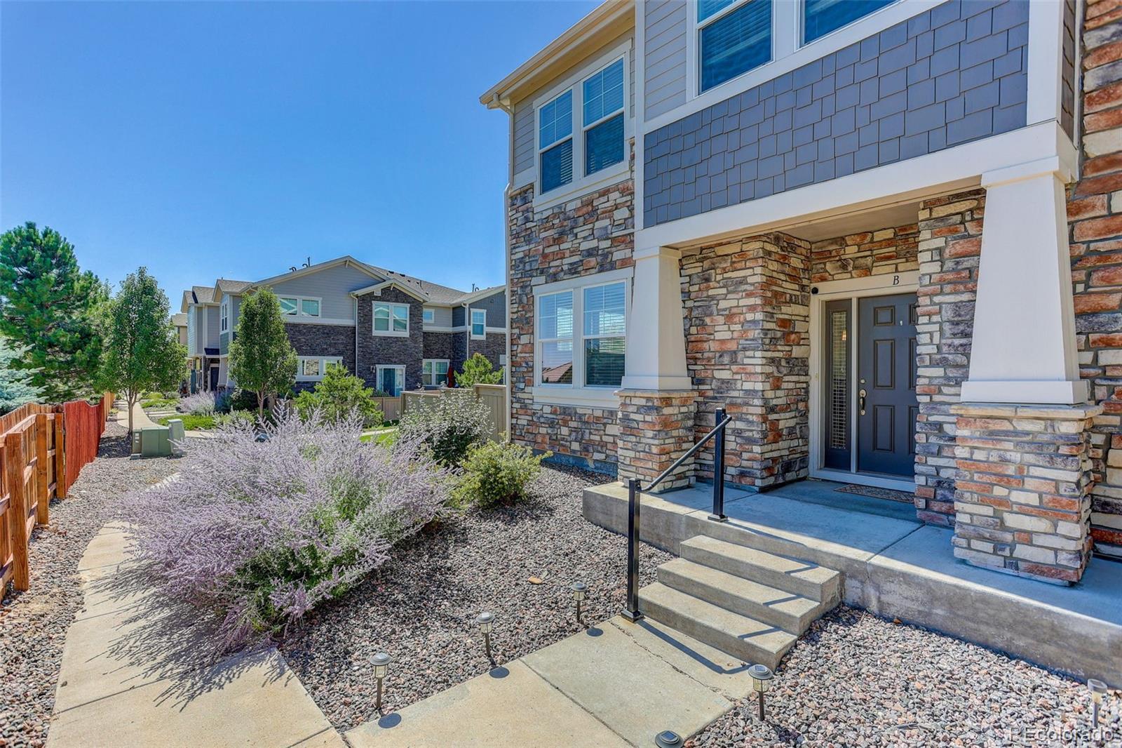 aurora&nbsp; House Search Picture