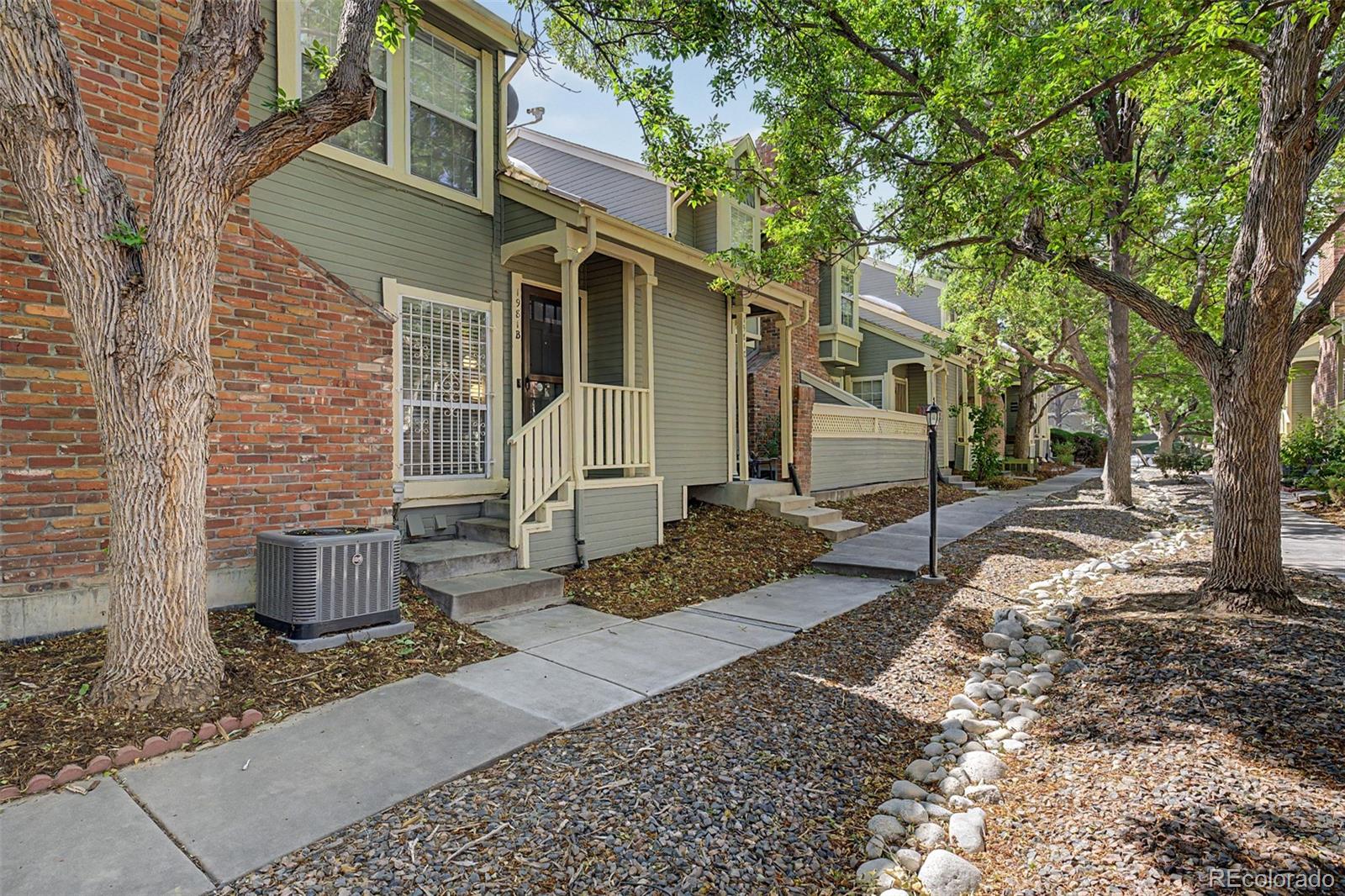 aurora&nbsp; House Search Picture