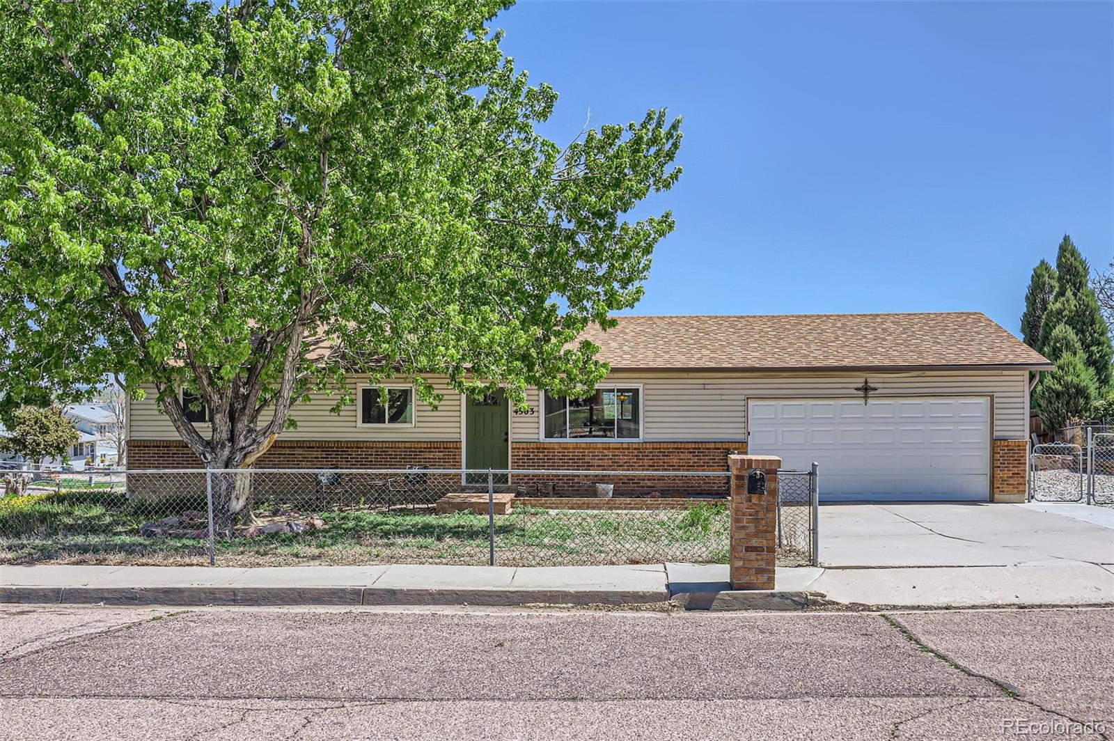  Colorado Springs Home | MLS #: 72396074503  Chamberlin South Court, Colorado Springs Beds: 3 Baths: 1 Price: $325,000