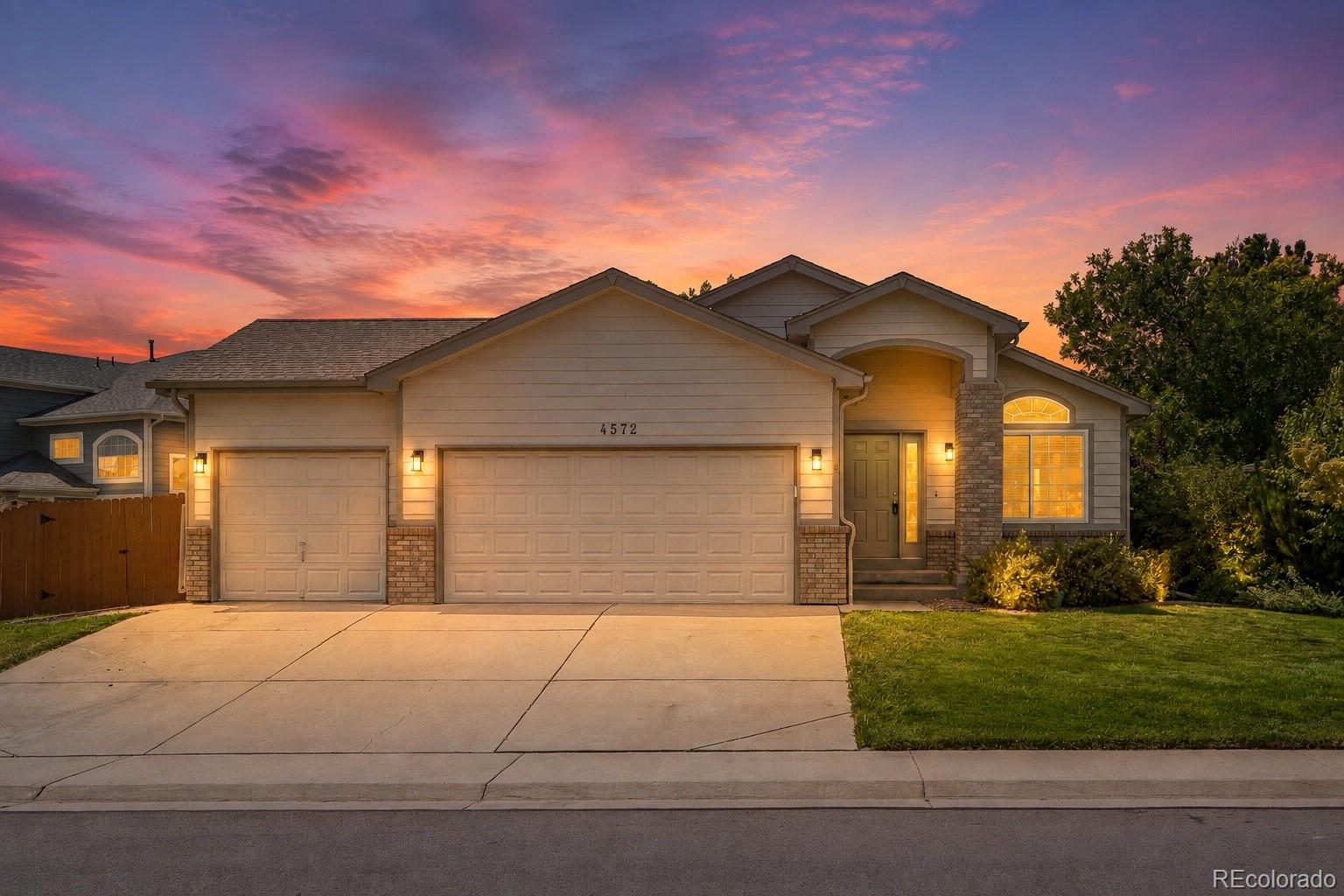 Founders Castle Rock Home | MLS #: 82881714572  Campden Court, Castle Rock Beds: 4 Baths: 3 Price: $549,500