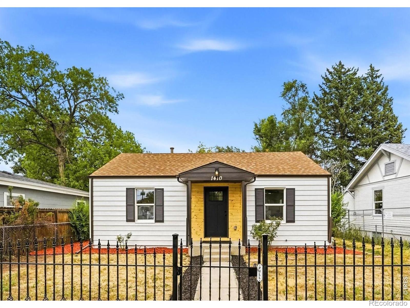  Lakewood Home | MLS #: 45678910653111410  Chase Street, Lakewood Beds: 2 Baths: 1 Price: $445,000