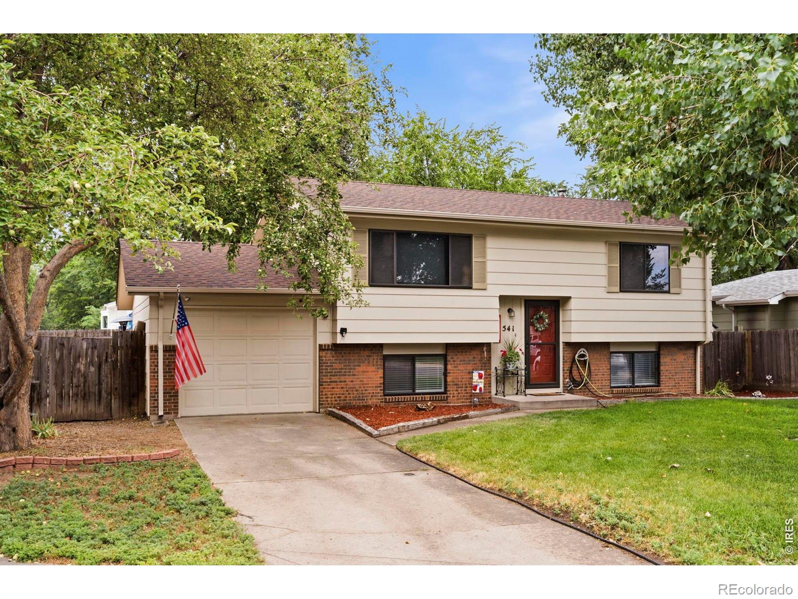  Windsor Home | MLS #: 4567891065319541  Sycamore Drive, Windsor Beds: 4 Baths: 2 Price: $429,000