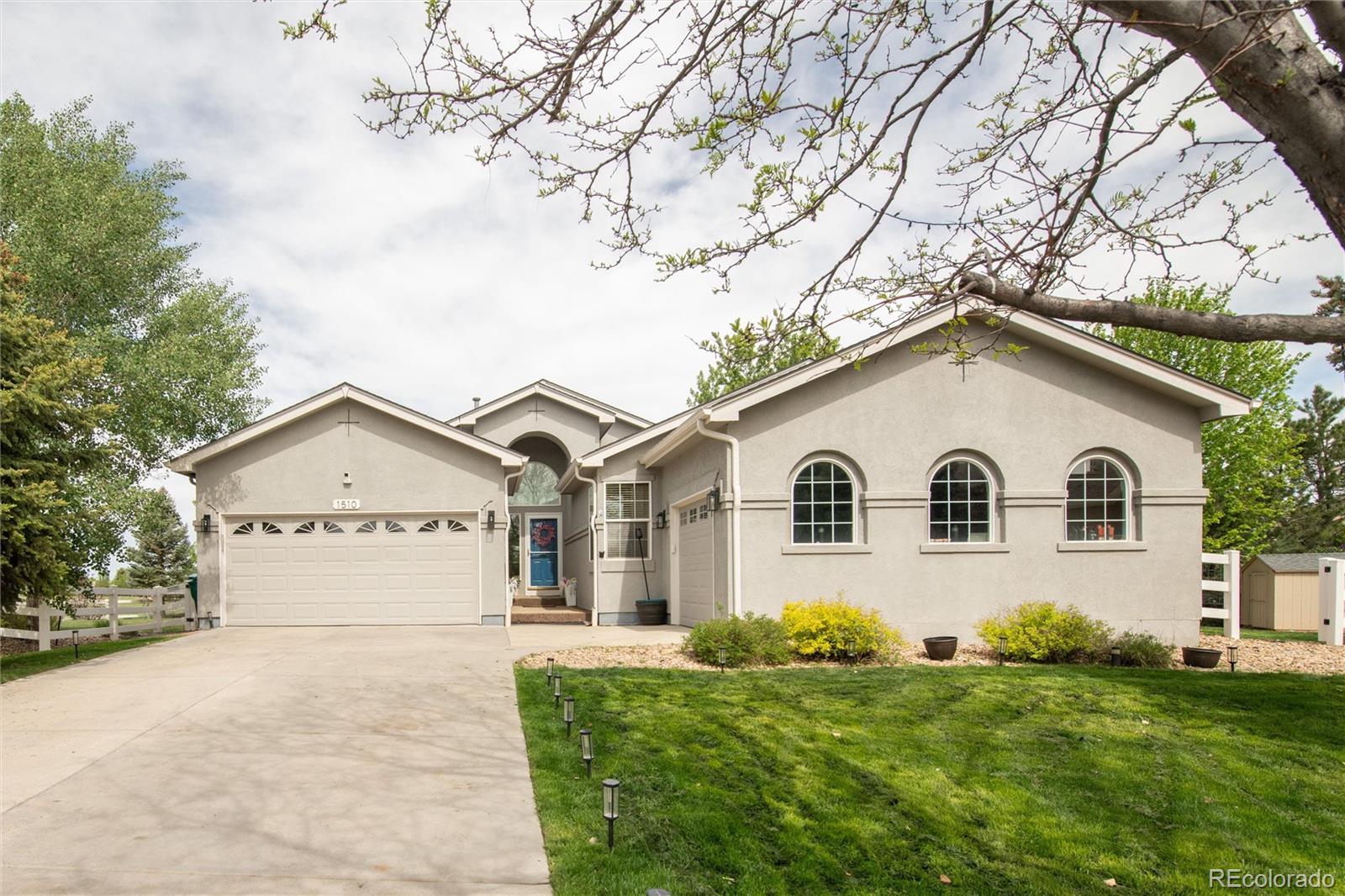aurora&nbsp; House Search Picture