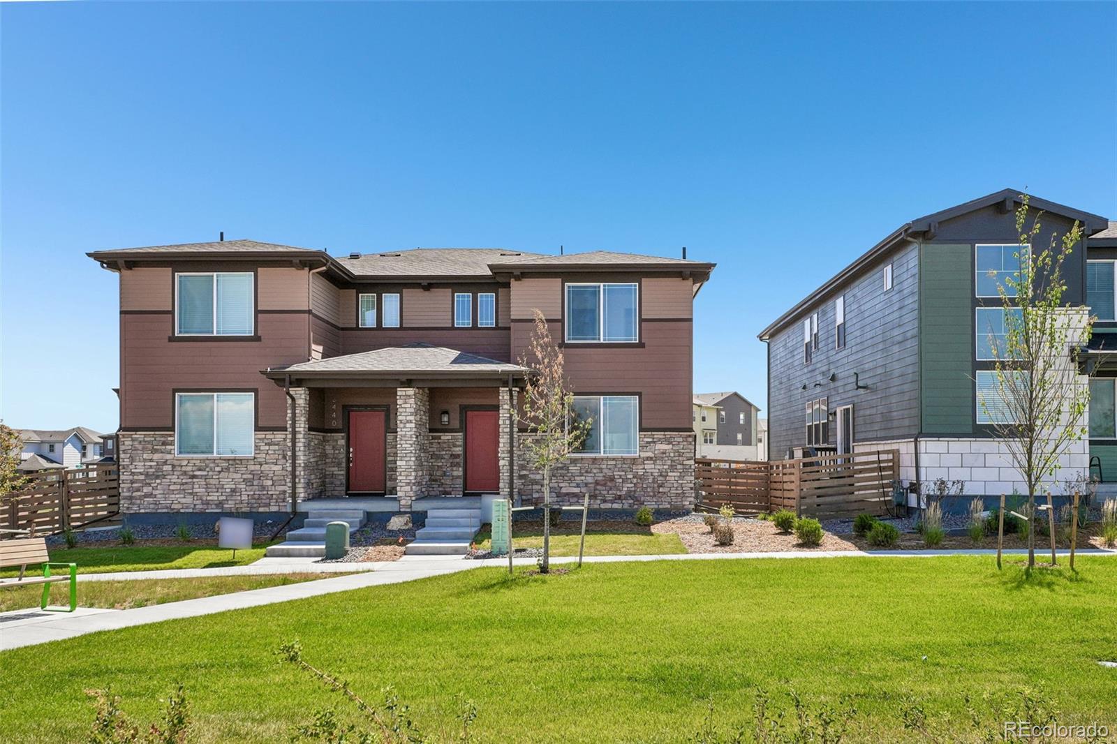  Aurora Home | MLS #: 91557735432 N Denali Boulevard, Aurora Beds: 3 Baths: 3 Price: $433,609