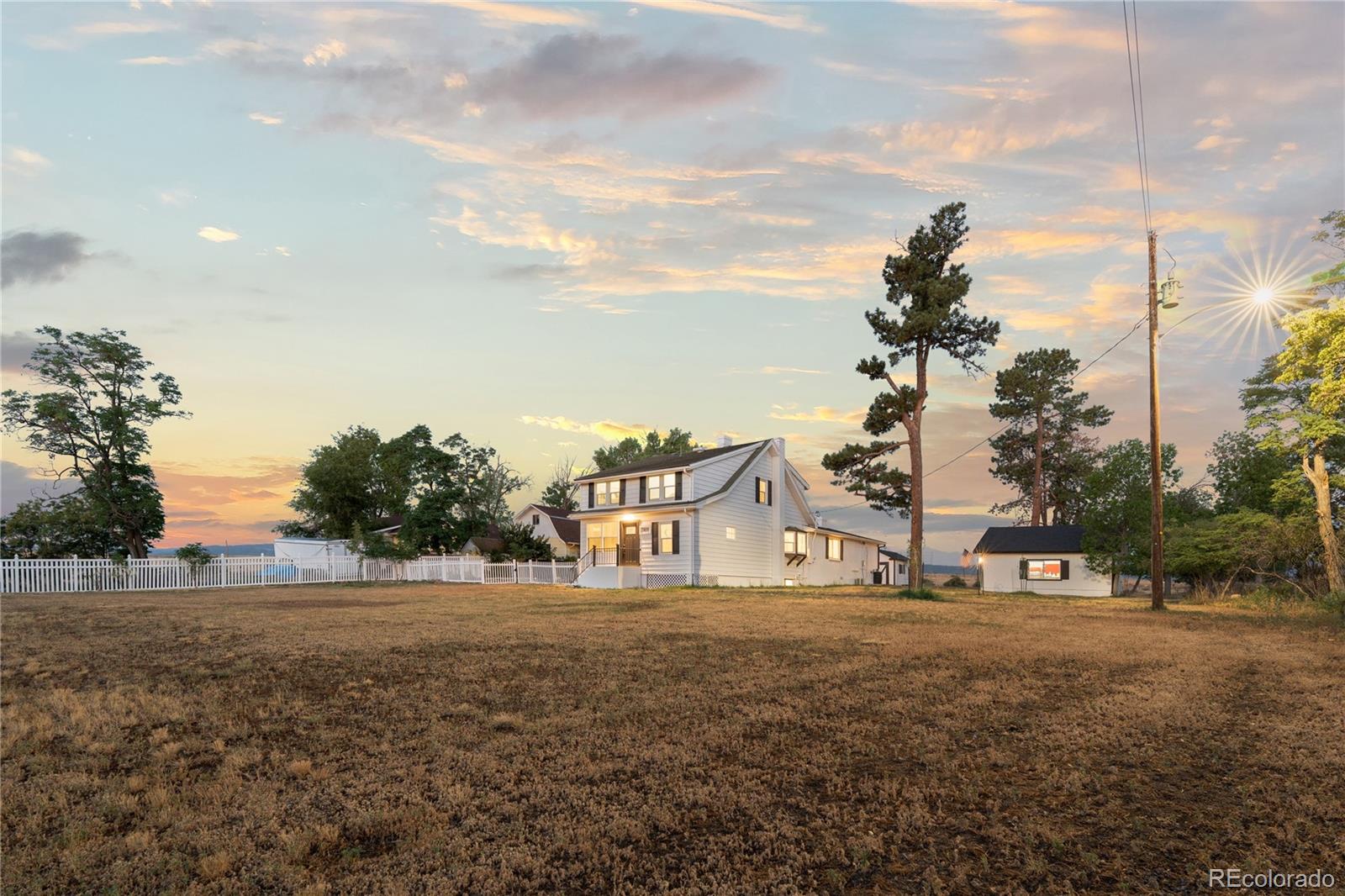 louviers&nbsp; House Search Picture