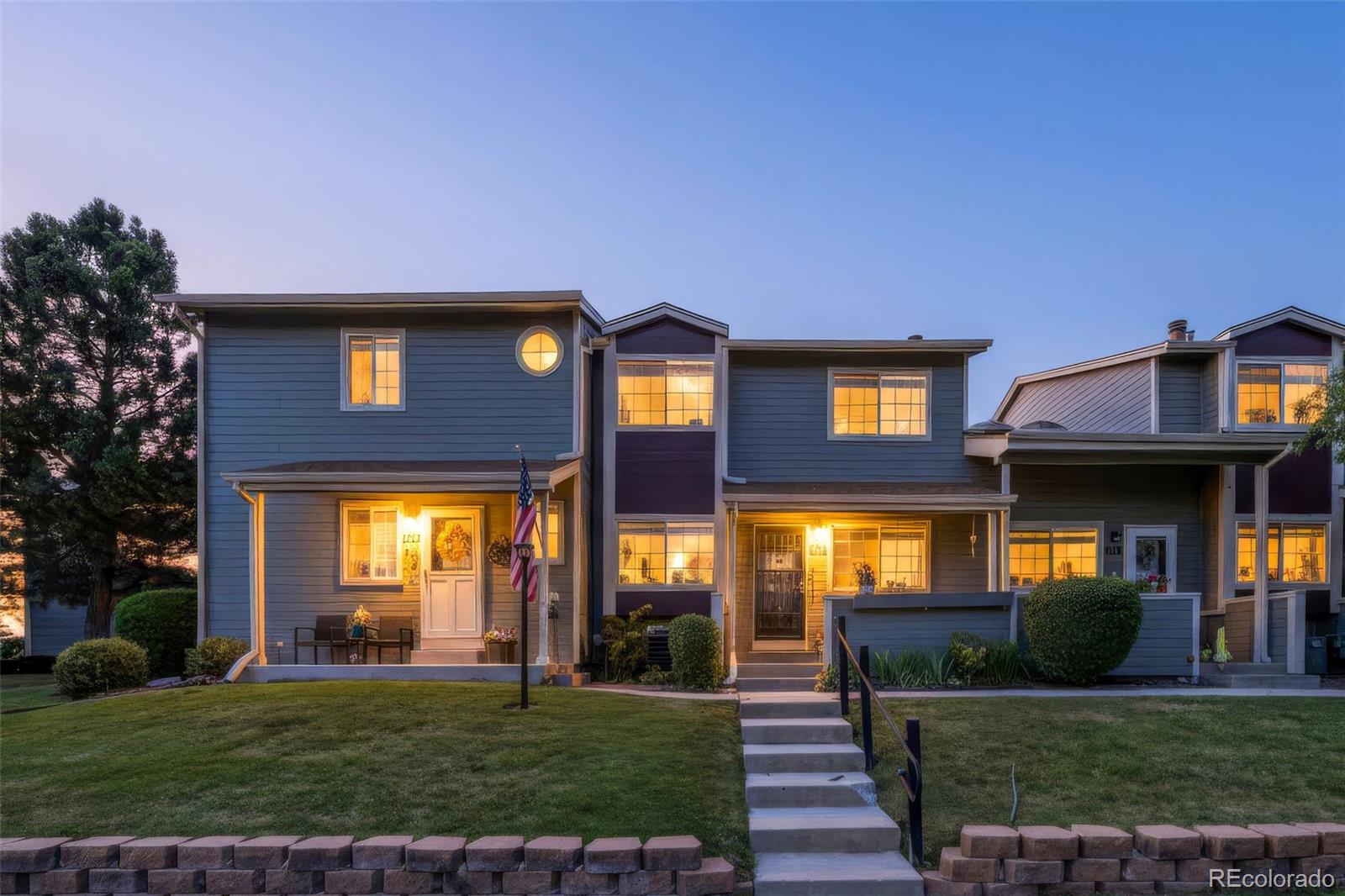 Parkside Thornton Home | MLS #: 93993161708 W 101st Avenue, Thornton Beds: 2 Baths: 3 Price: $379,000
