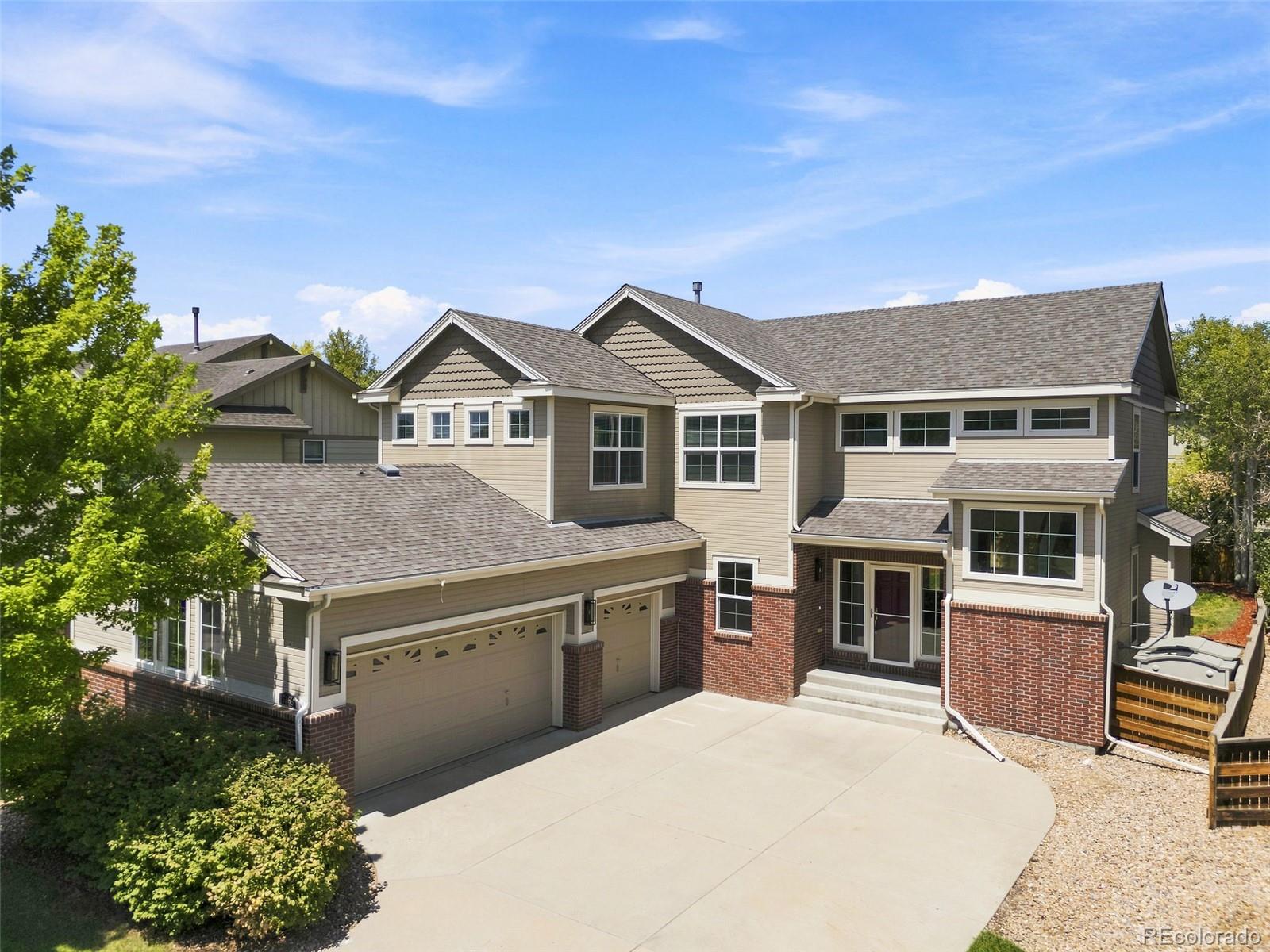  Commerce City Home | MLS #: 500735917463 E 98th Way, Commerce City Beds: 4 Baths: 3 Price: $565,000