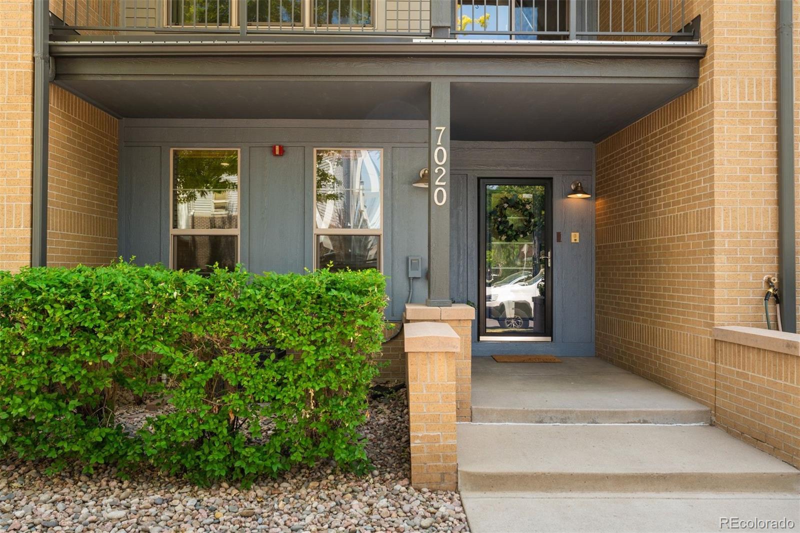  Lakewood Home | MLS #: 72175207020 W Virginia Place, Lakewood Beds: 4 Baths: 3 Price: $625,000