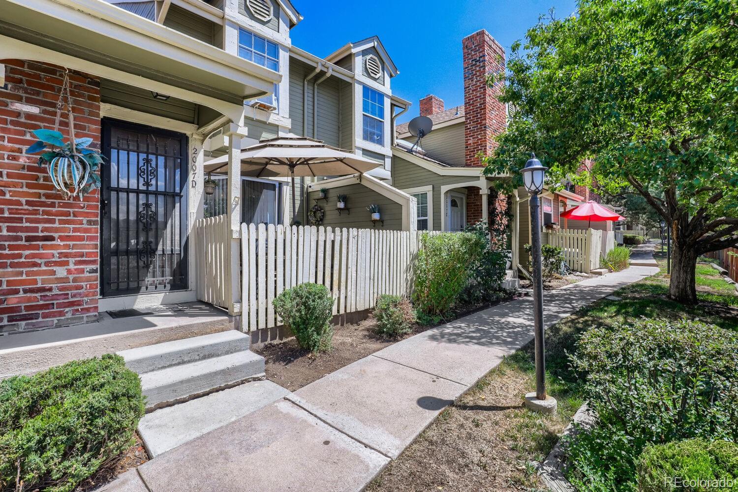 aurora&nbsp; House Search Picture