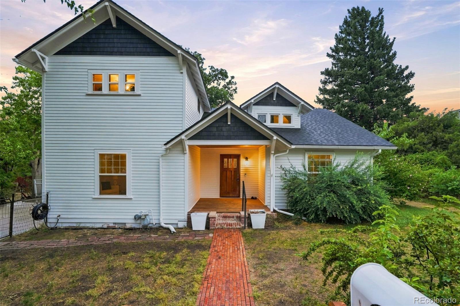 Littleton Home | MLS #: 40316666520 S Windermere Street, Littleton Beds: 4 Baths: 3 Price: $749,000
