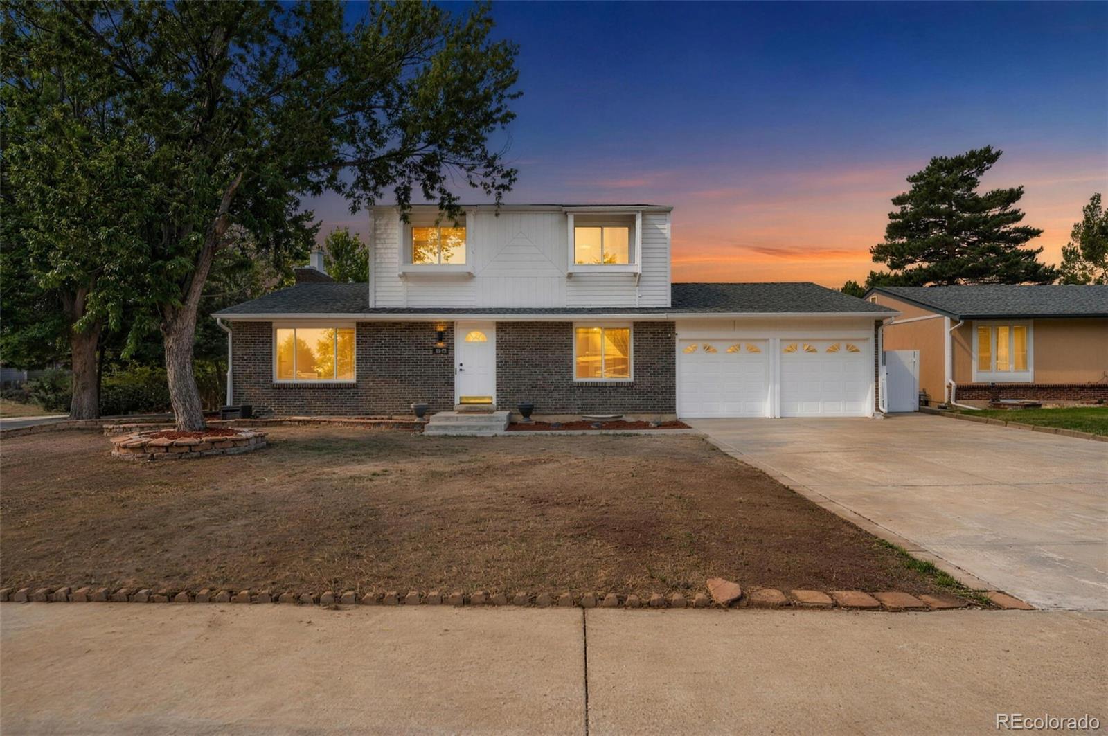 aurora&nbsp; House Search Picture