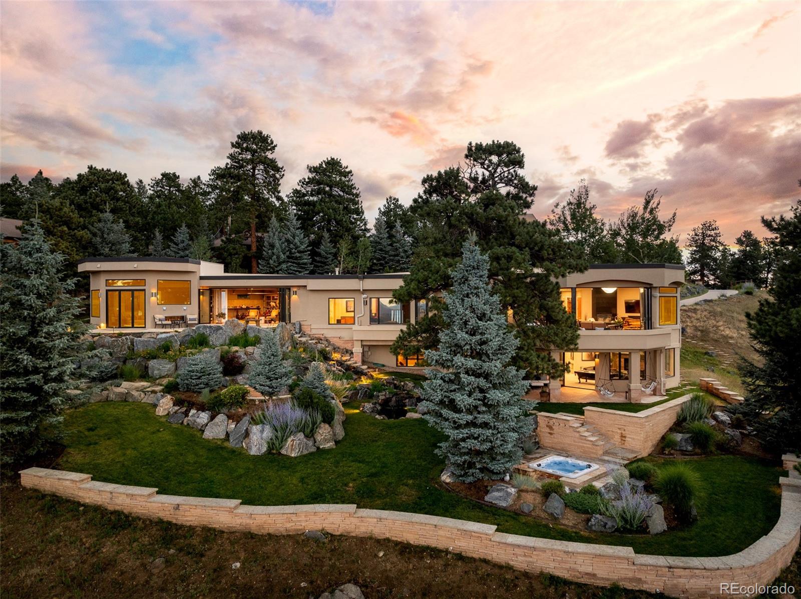 golden&nbsp; House Search Picture