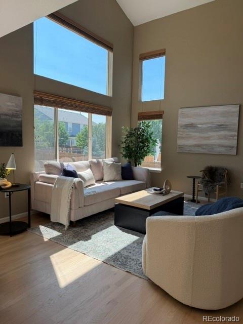 East Quincy Highlands Aurora Home | MLS #: 388836521934 E Oxford Place, Aurora Beds: 4 Baths: 4 Price: $549,000