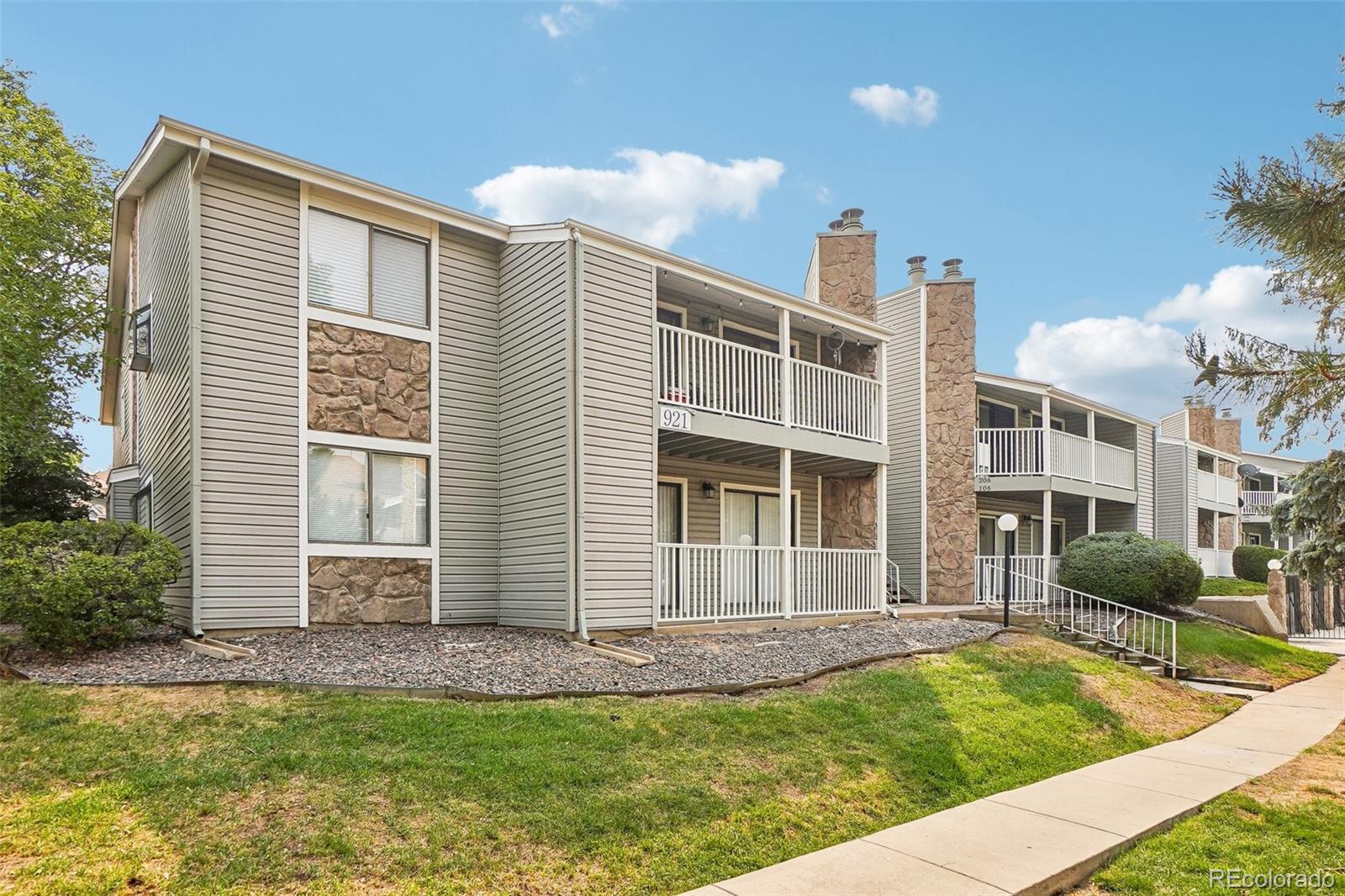 aurora&nbsp; House Search Picture