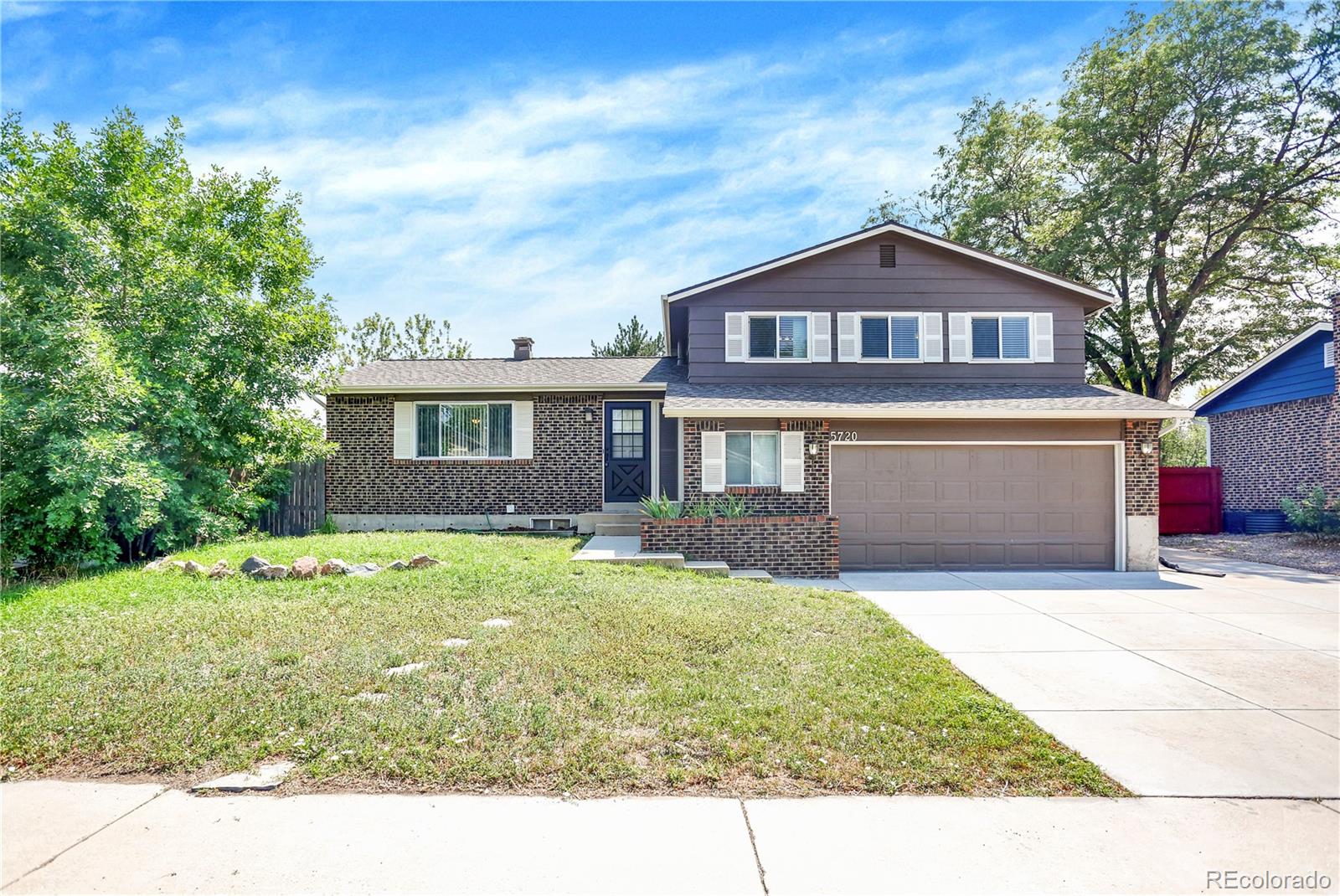  Broomfield Home | MLS #: 39156625720 W 110th Place, Broomfield Beds: 5 Baths: 3 Price: $625,000
