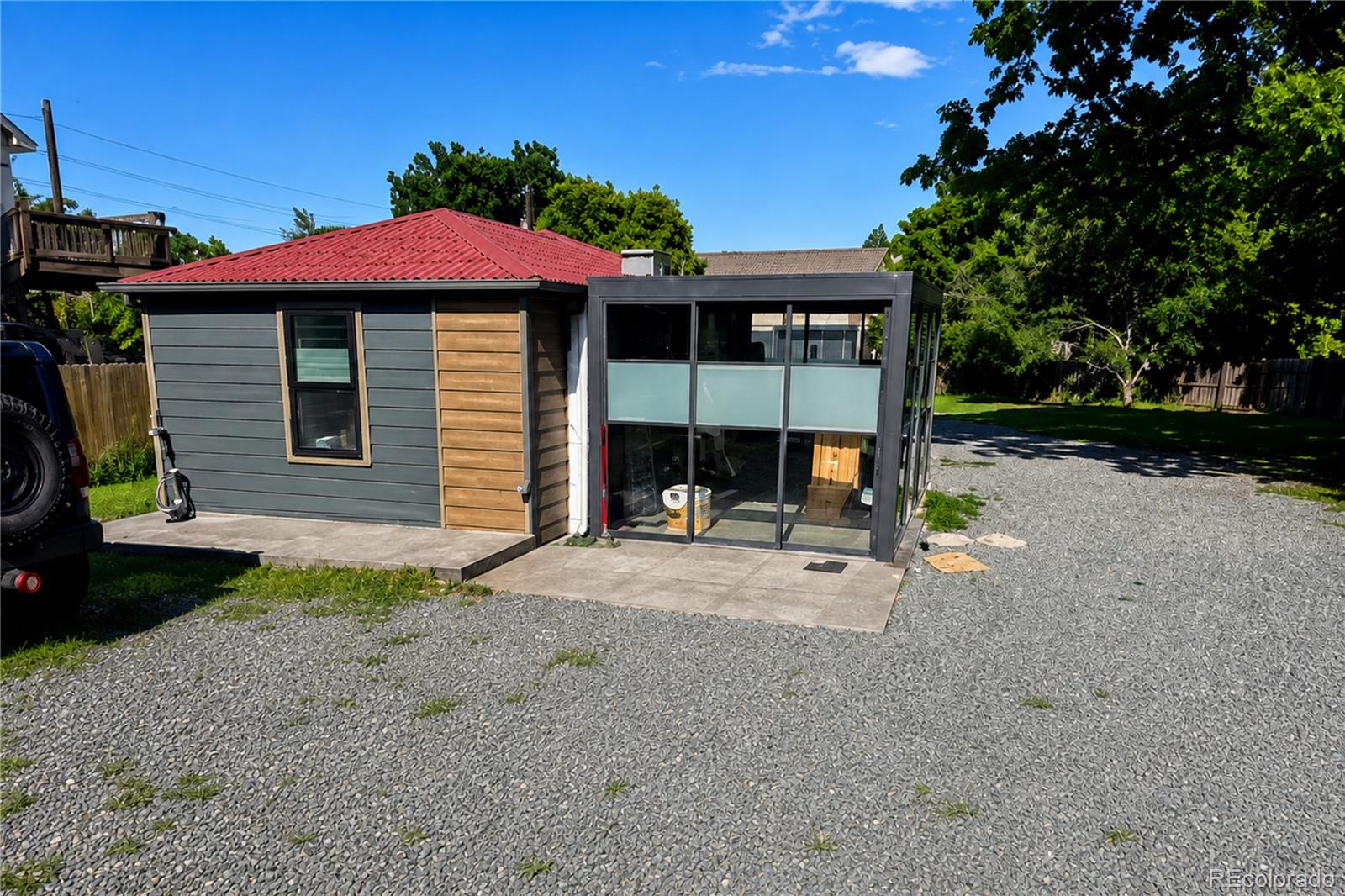 golden&nbsp; House Search Picture
