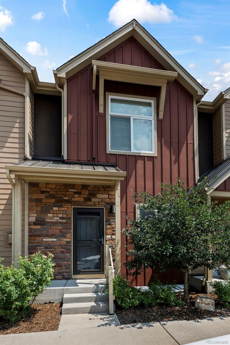 1320  Kestrel Lane, longmont&nbsp; House Search MLS Picture