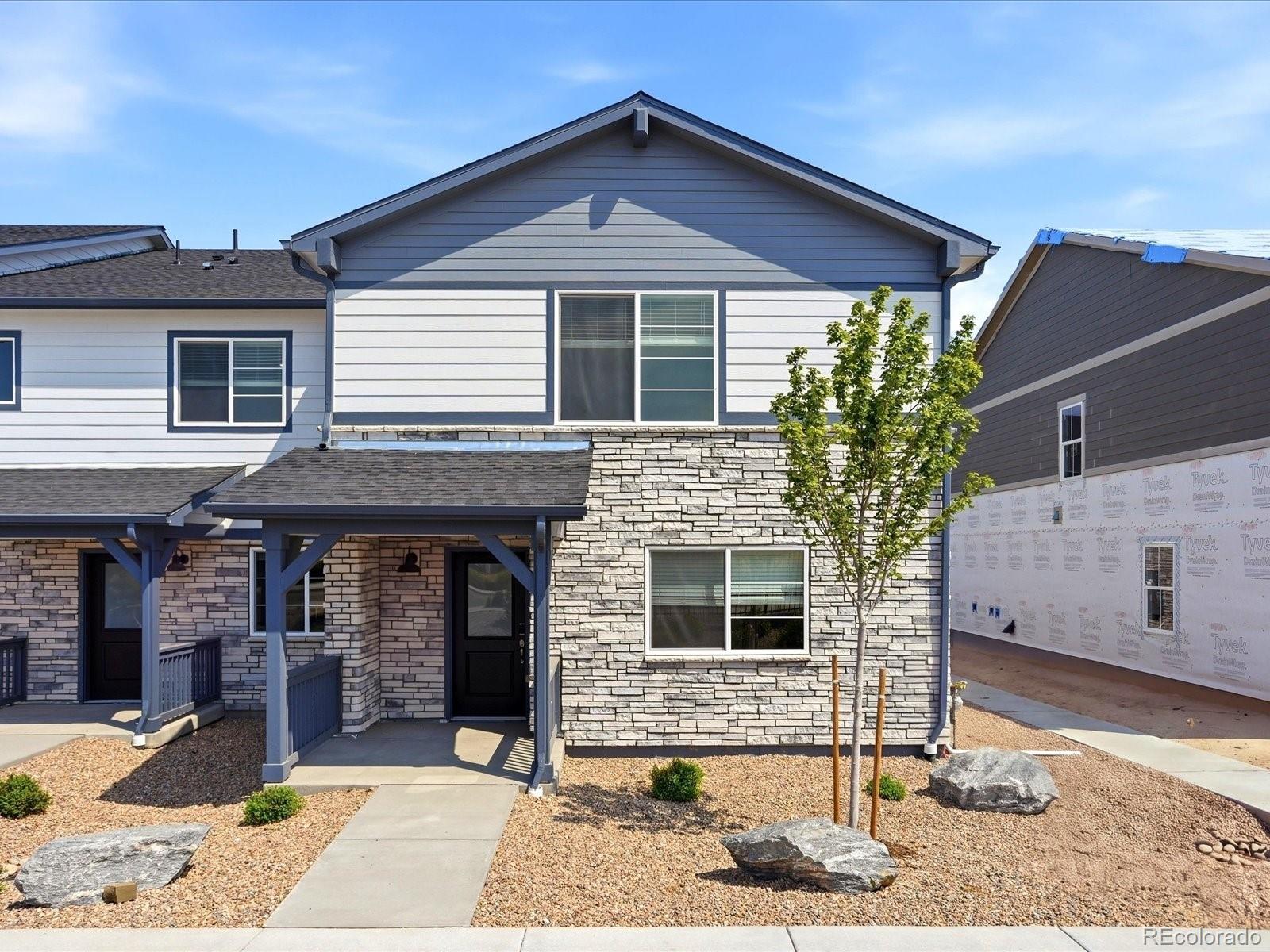 High Point Aurora Home | MLS #: 570493121247 E 65th Avenue, Aurora Beds: 3 Baths: 3 Price: $444,990