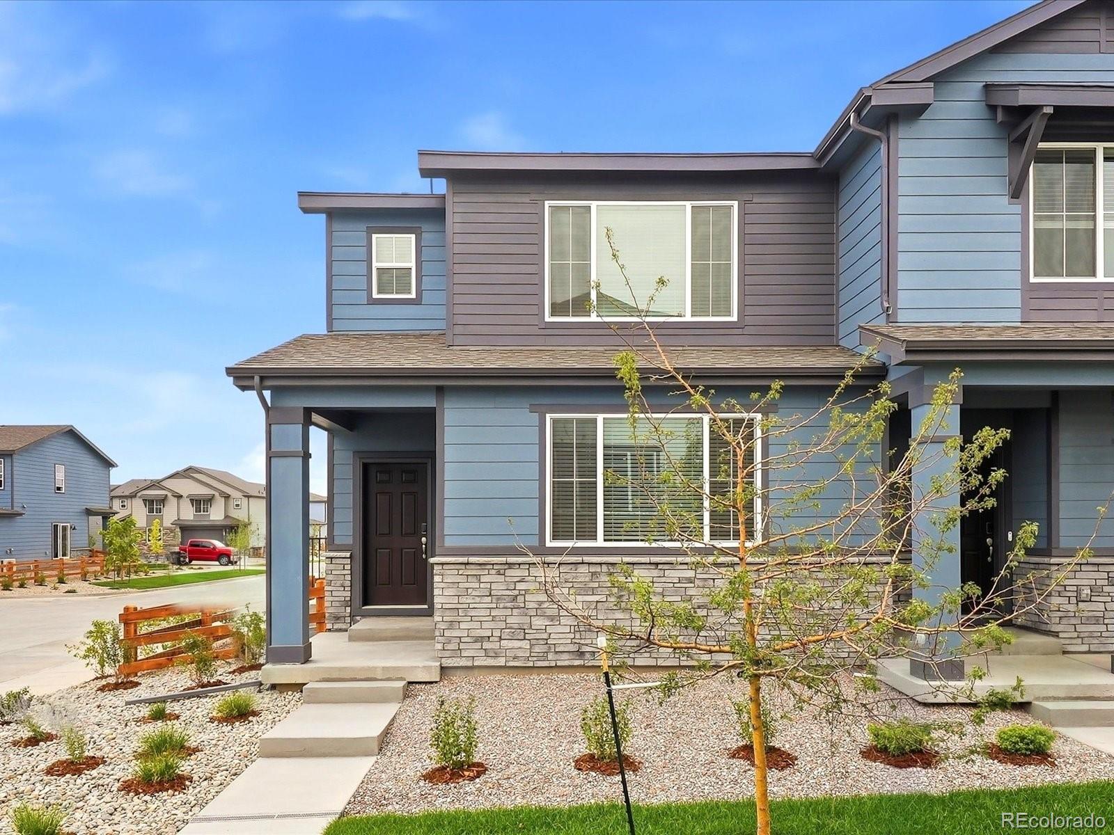  Thornton Home | MLS #: 25734292197 E 164th Avenue, Thornton Beds: 3 Baths: 3 Price: $490,000