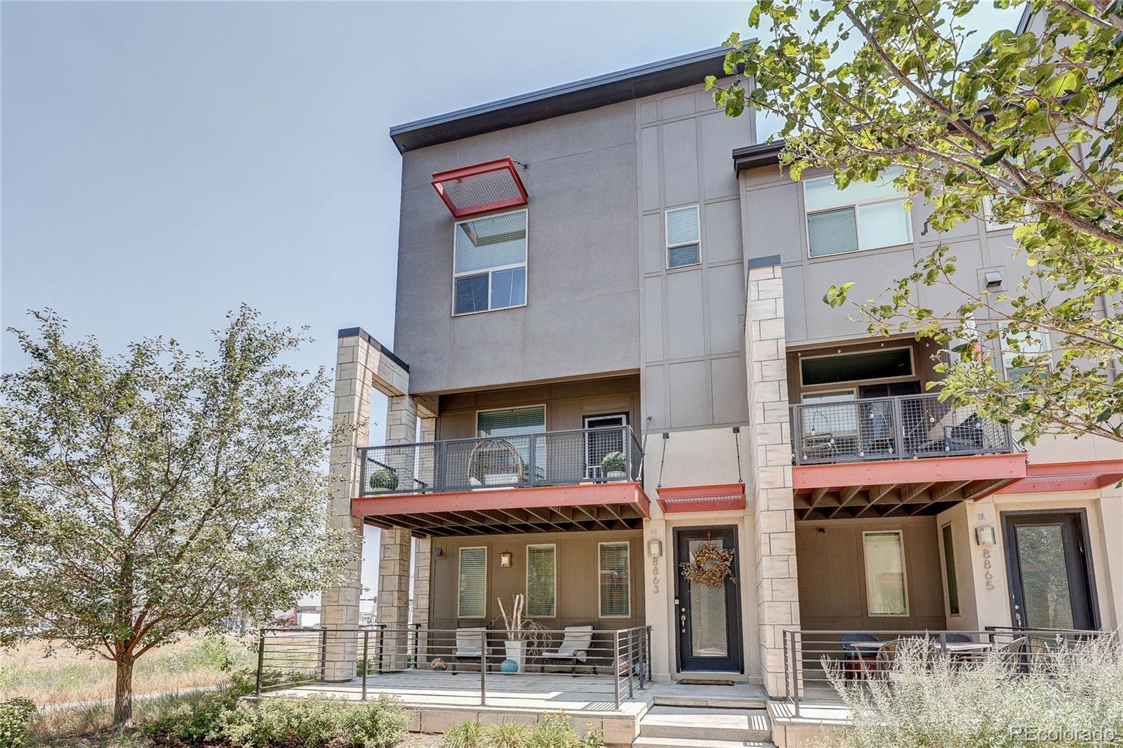 Central Park Denver Condo / Townhome | MLS #: 16805448863 E 55th Avenue , Denver Beds: 2 Baths: 3 Price: $499,900