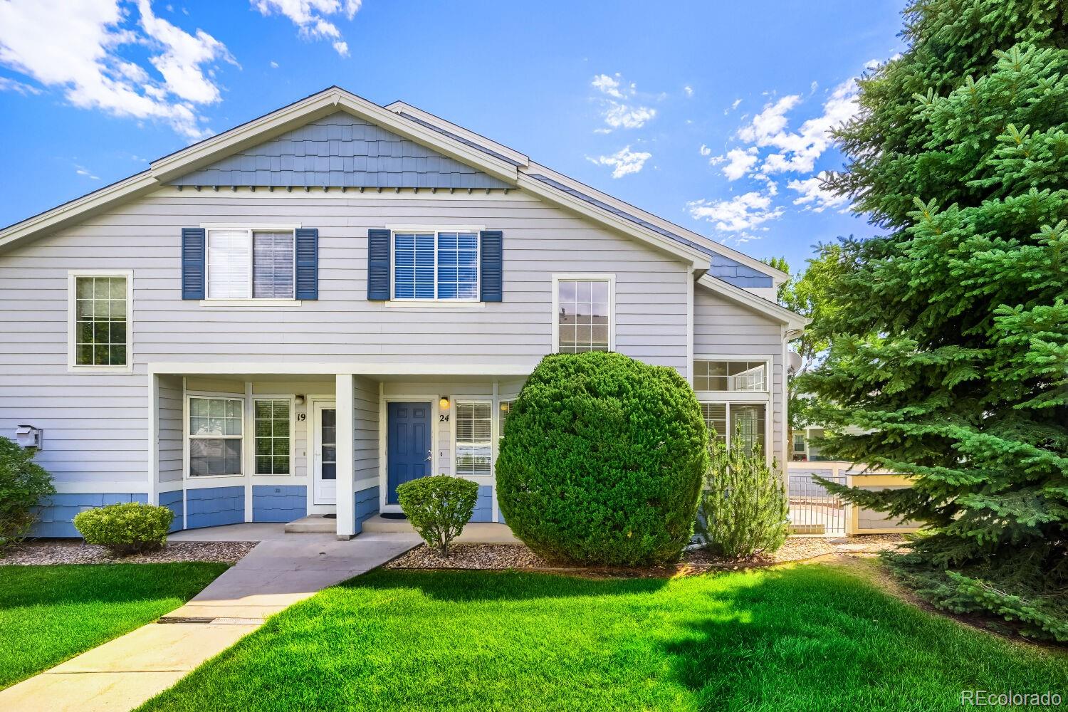 Quail Crossing Longmont Home | MLS #: 27459371419  Red Mountain Drive, Longmont Beds: 3 Baths: 3 Price: $399,999