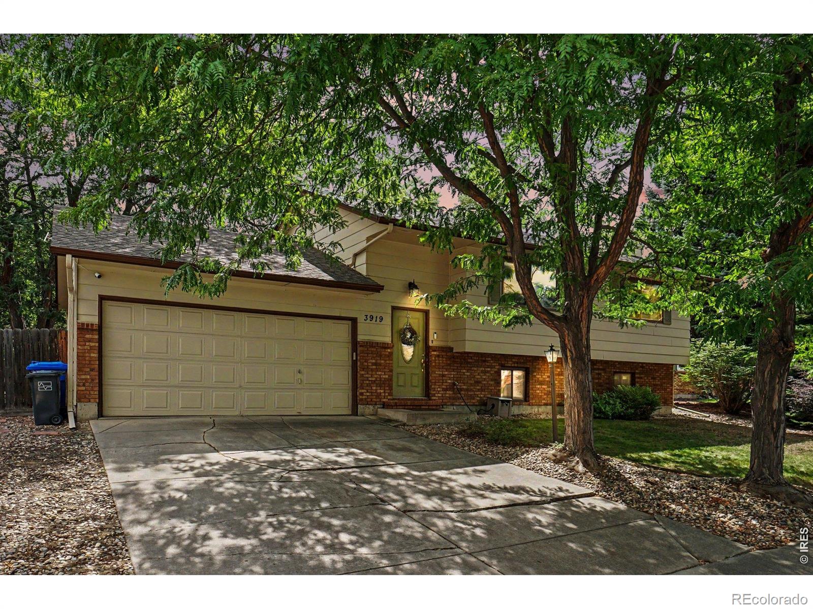 Woodmere Loveland Home | MLS #: 45678910660023919  Logan Drive, Loveland Beds: 4 Baths: 2 Price: $469,000