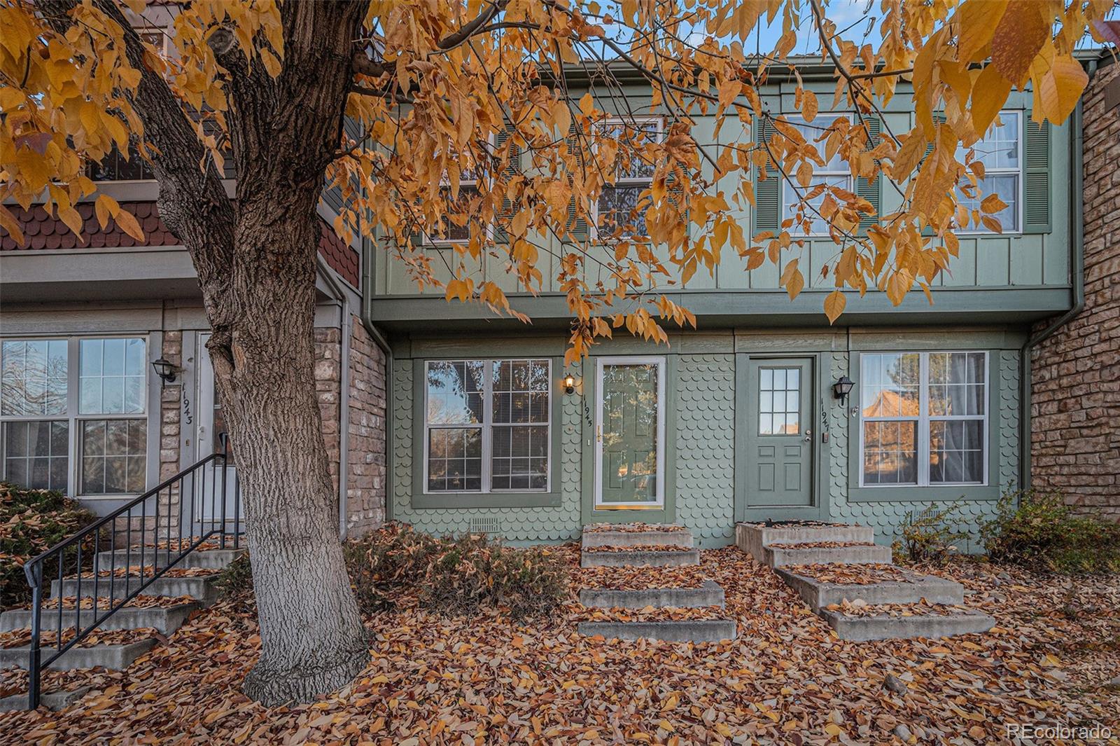 aurora&nbsp; House Search Picture