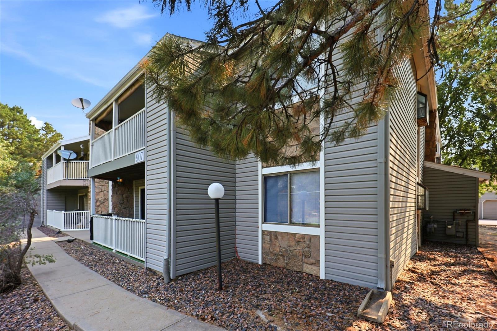 907 S Yampa Street, aurora&nbsp; House Search MLS Picture